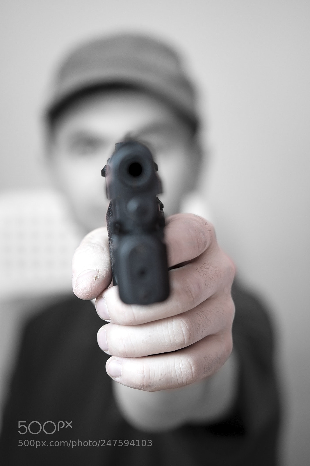 Nikon D500 sample photo. Gun in hand photography
