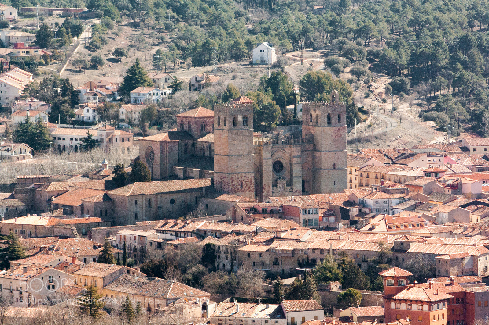 Canon EOS 1000D (EOS Digital Rebel XS / EOS Kiss F) sample photo. Sigüenza cathedral photography