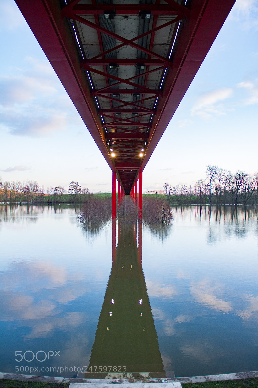 Canon EOS 7D sample photo. Flood red bridge photography