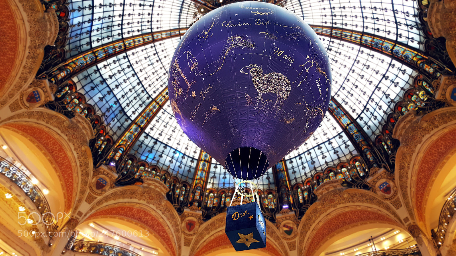 Samsung Galaxy S6 sample photo. Galeries lafayette x dior photography