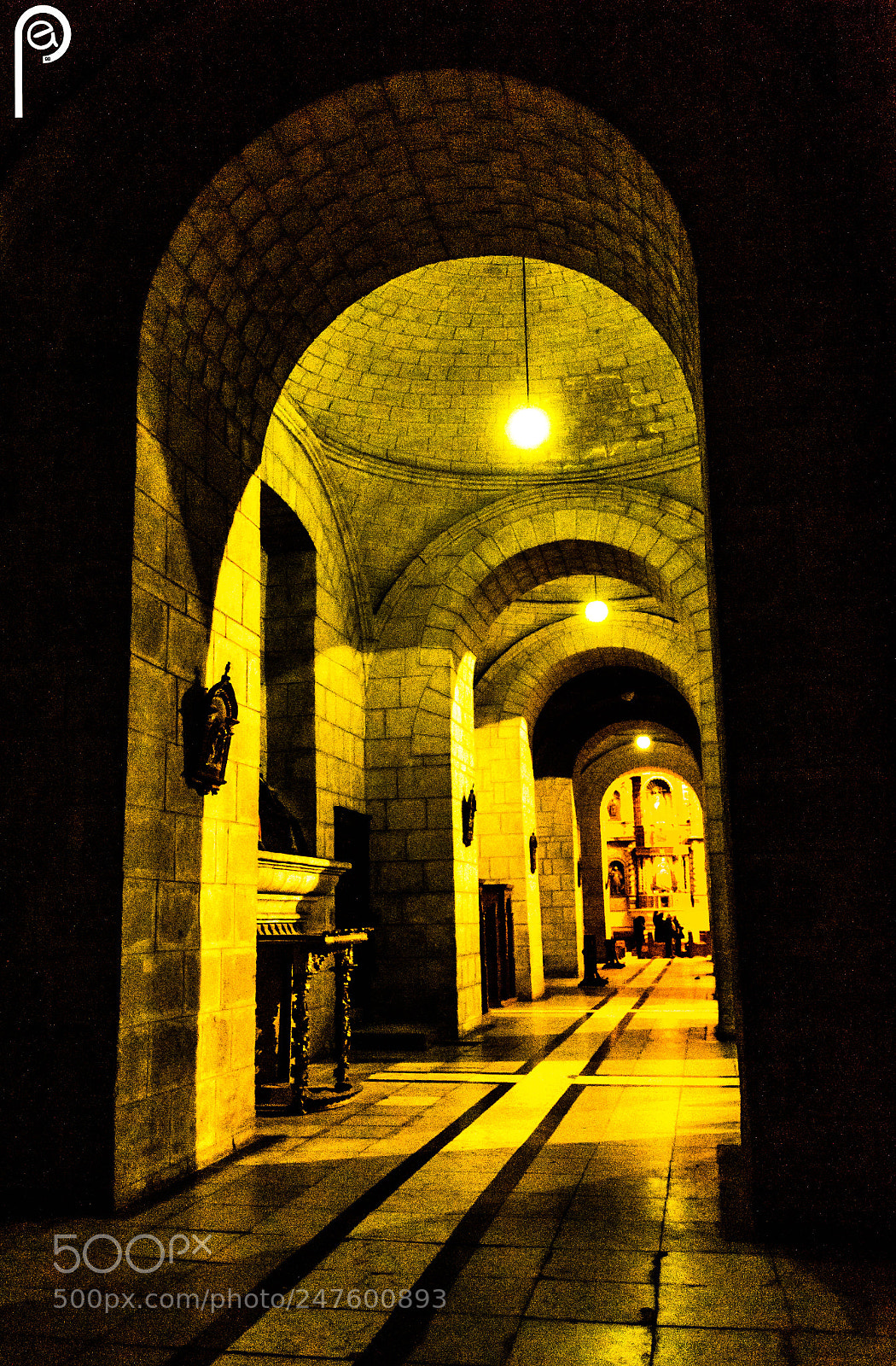 Canon EOS 60D sample photo. Poca luz mucho misterio photography