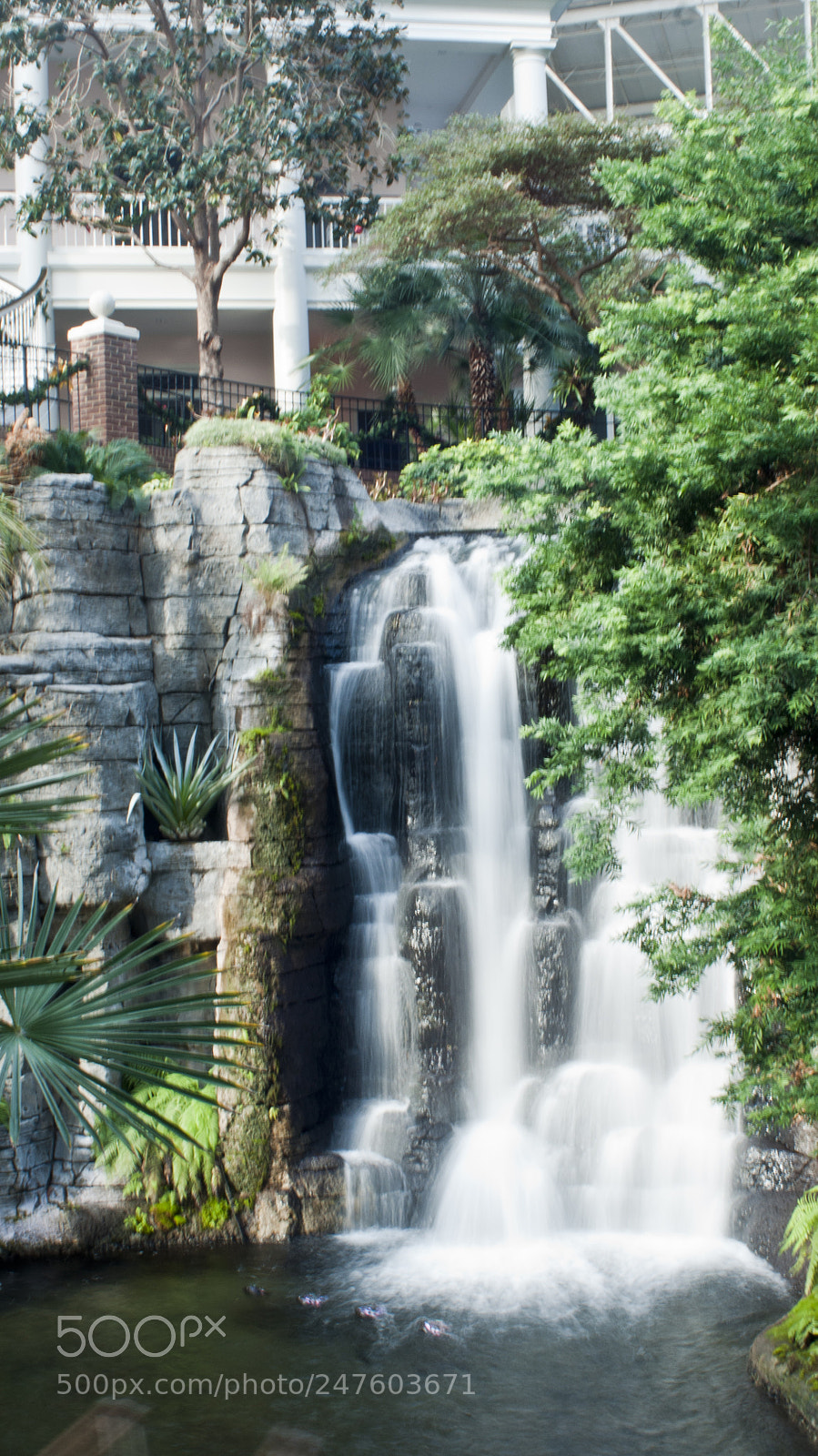 Sony Alpha DSLR-A700 sample photo. Man made indoor falls photography