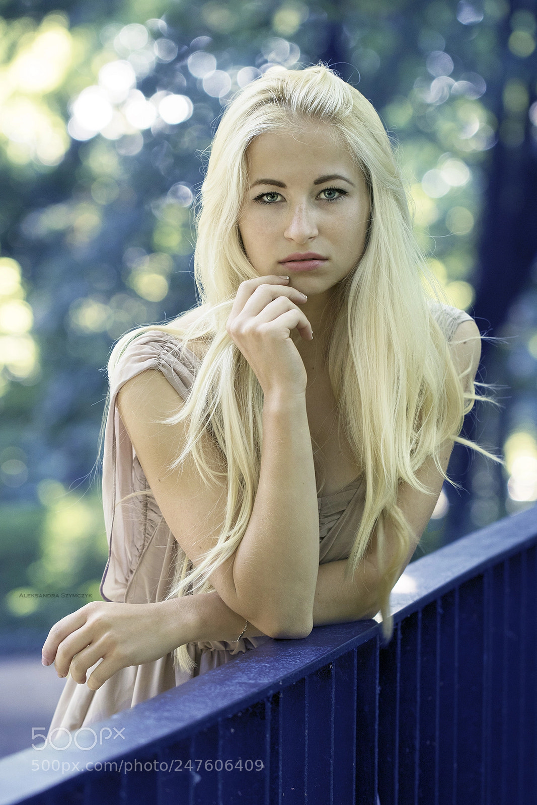 Canon EOS 7D Mark II sample photo. Do you like blue? photography