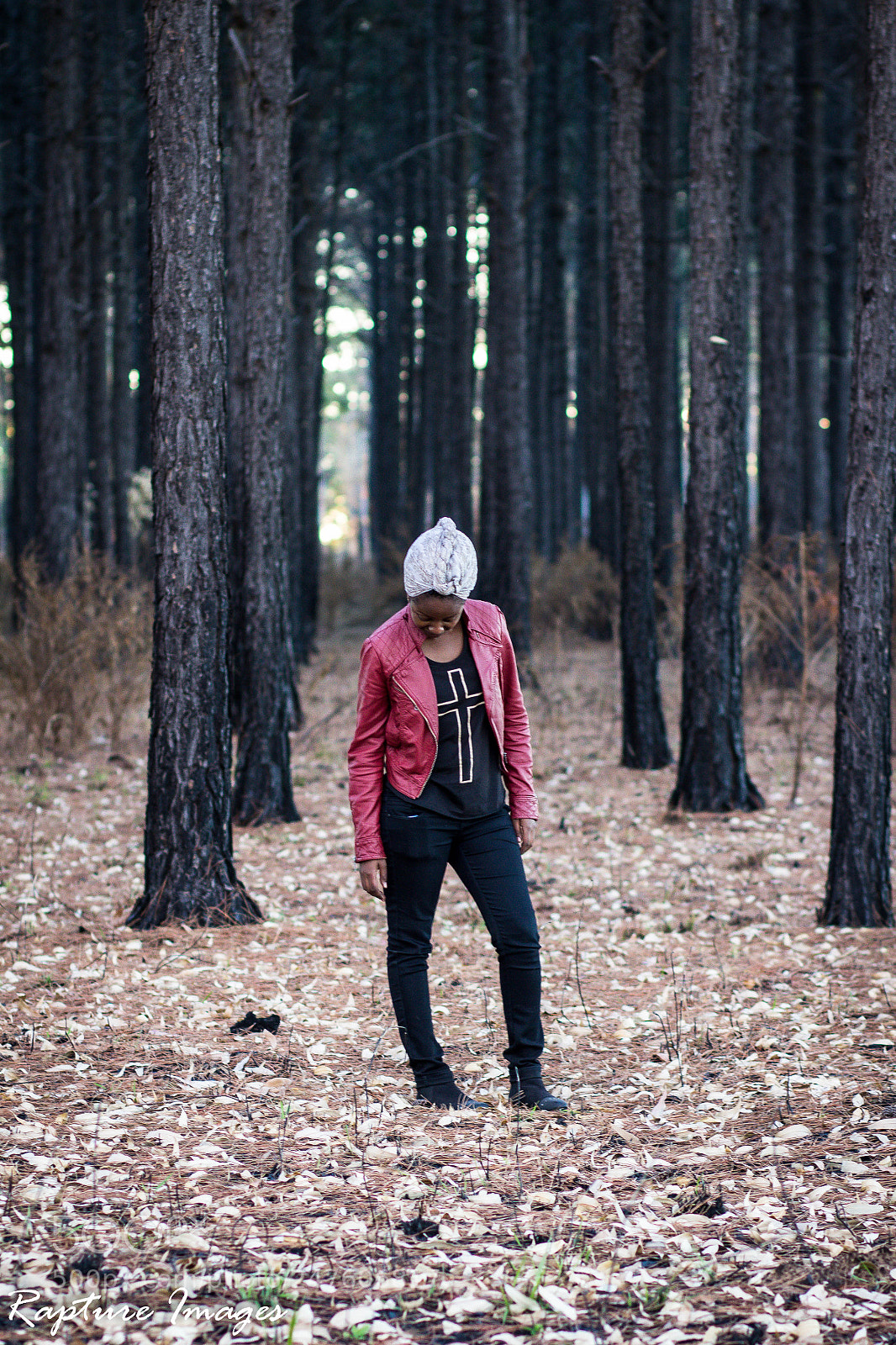 Canon EOS 600D (Rebel EOS T3i / EOS Kiss X5) sample photo. Nalda in the forest :) photography