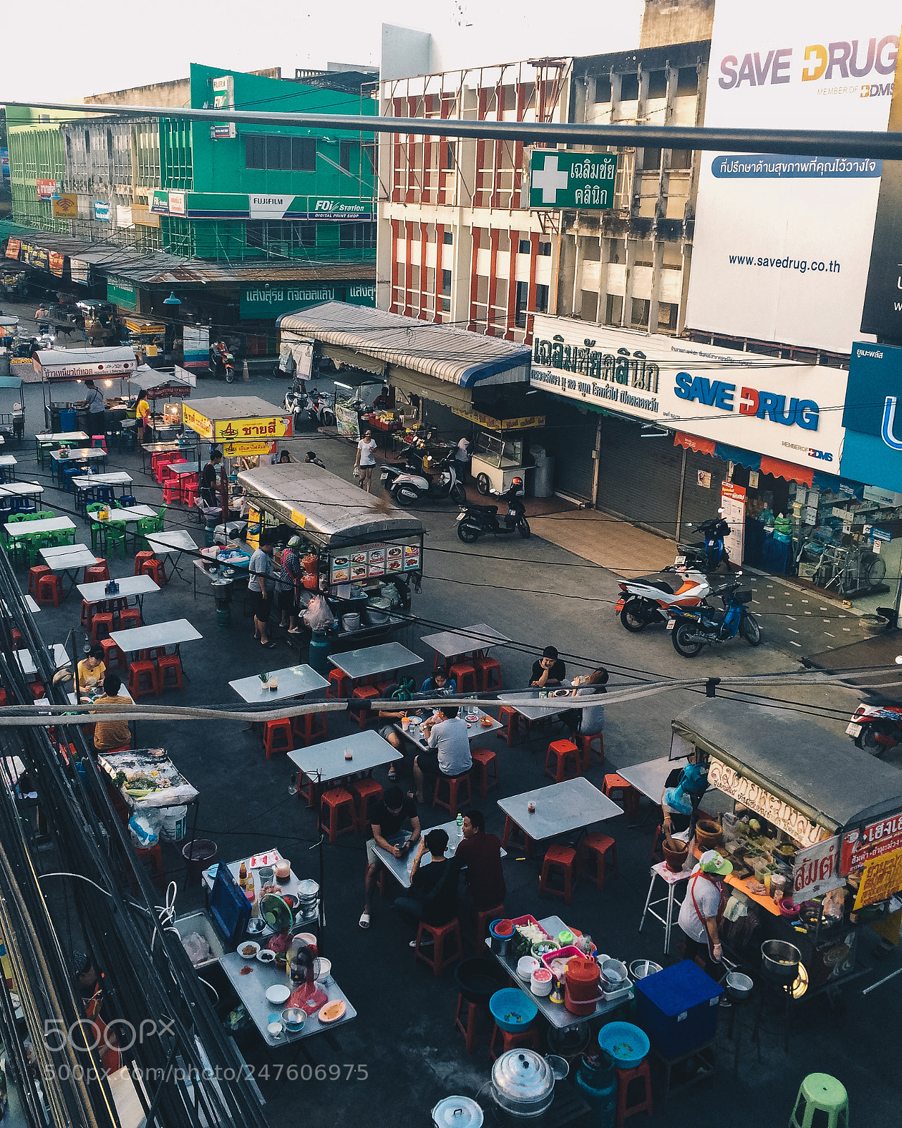 Apple iPhone 5s sample photo. Kanchanaburi street food photography