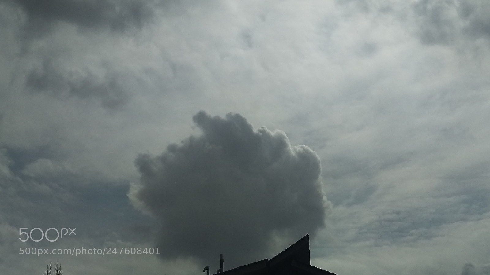 HTC ONE M9 sample photo. Sitting on the rooftop photography