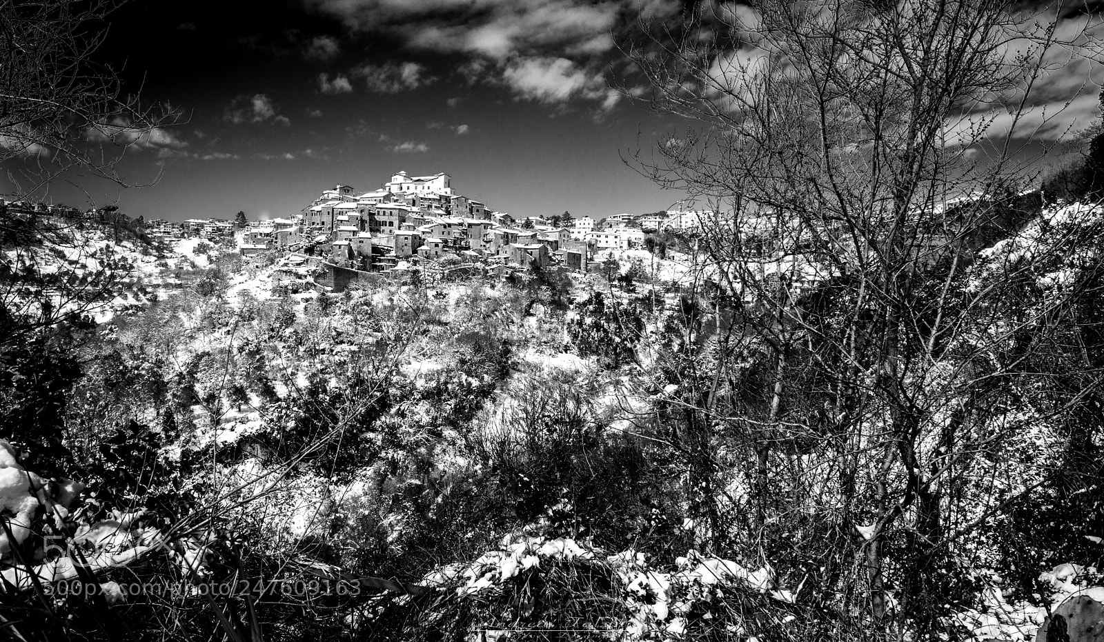Nikon D800 sample photo. Castelnuovo sotto la neve photography