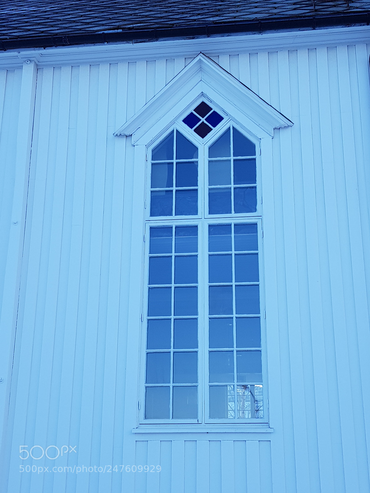Samsung Galaxy S8 sample photo. Church window photography