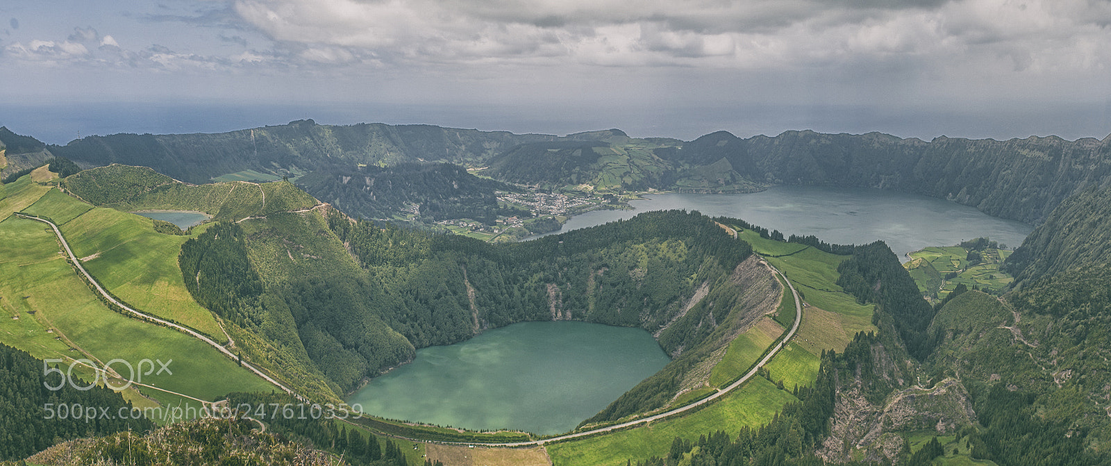 Nikon D200 sample photo. 3 lakes and an ocean photography
