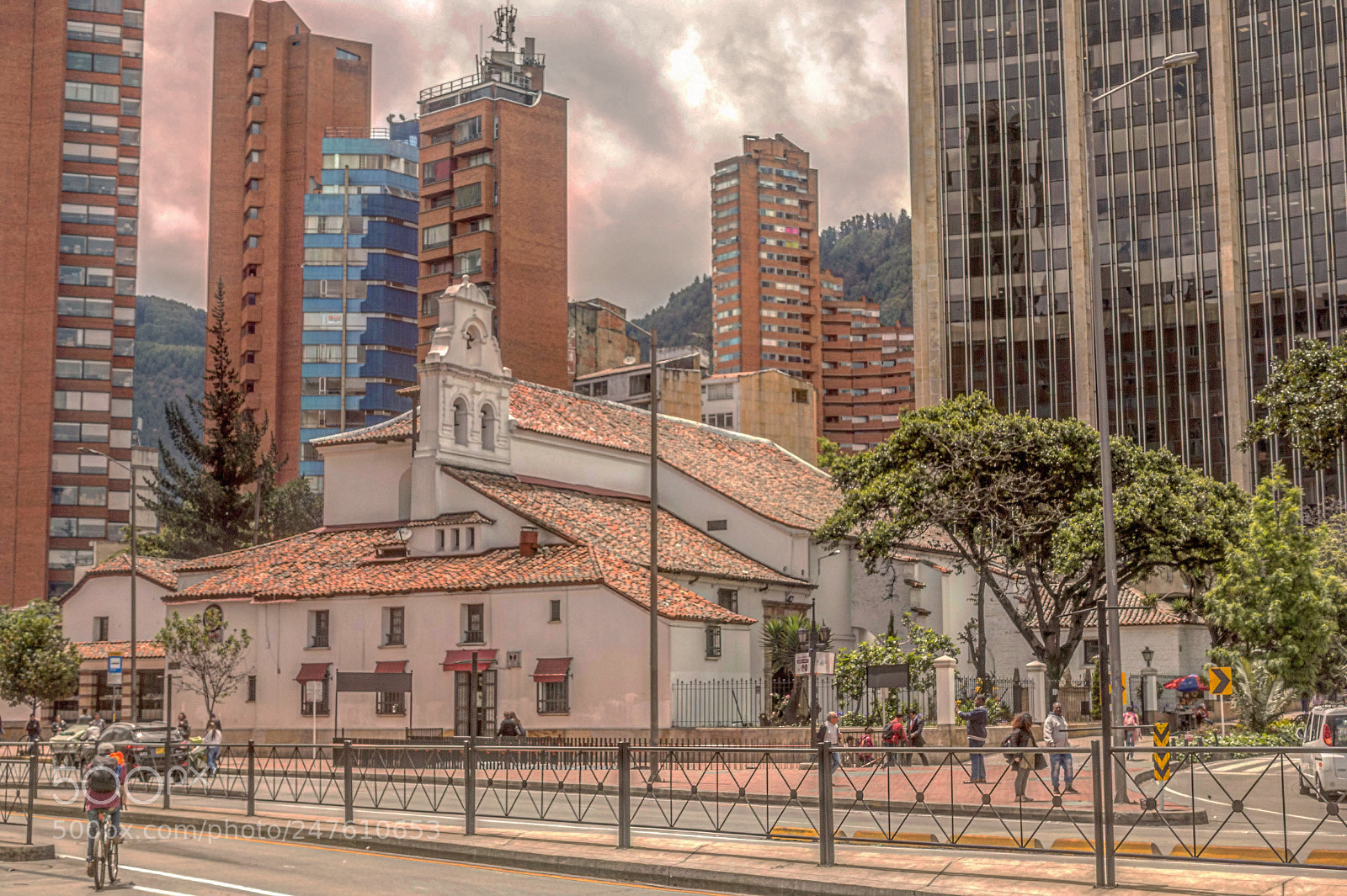 Sony Cyber-shot DSC-RX100 III sample photo. Iglesia de san diego photography