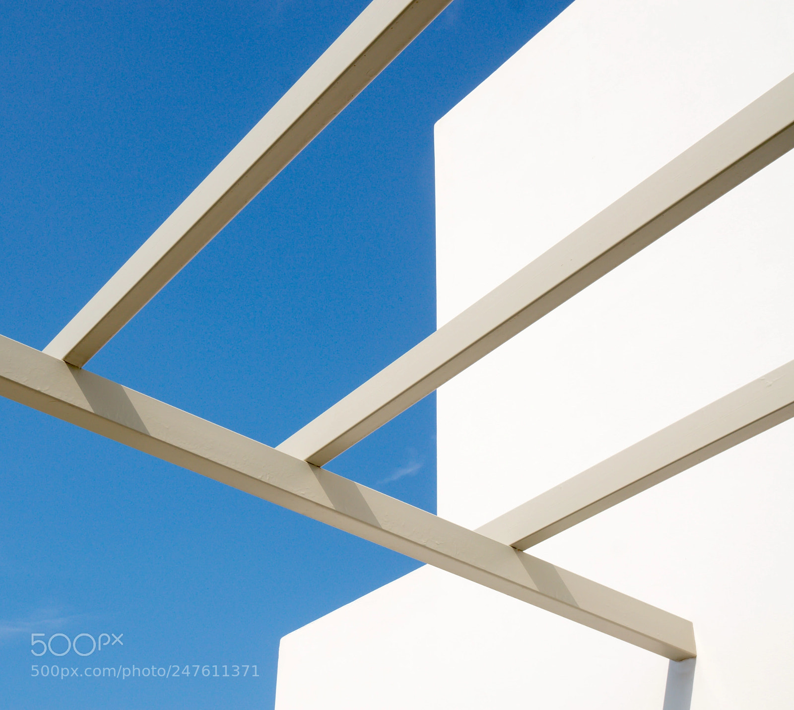 Sony Alpha NEX-6 sample photo. Simple balance and colour photography