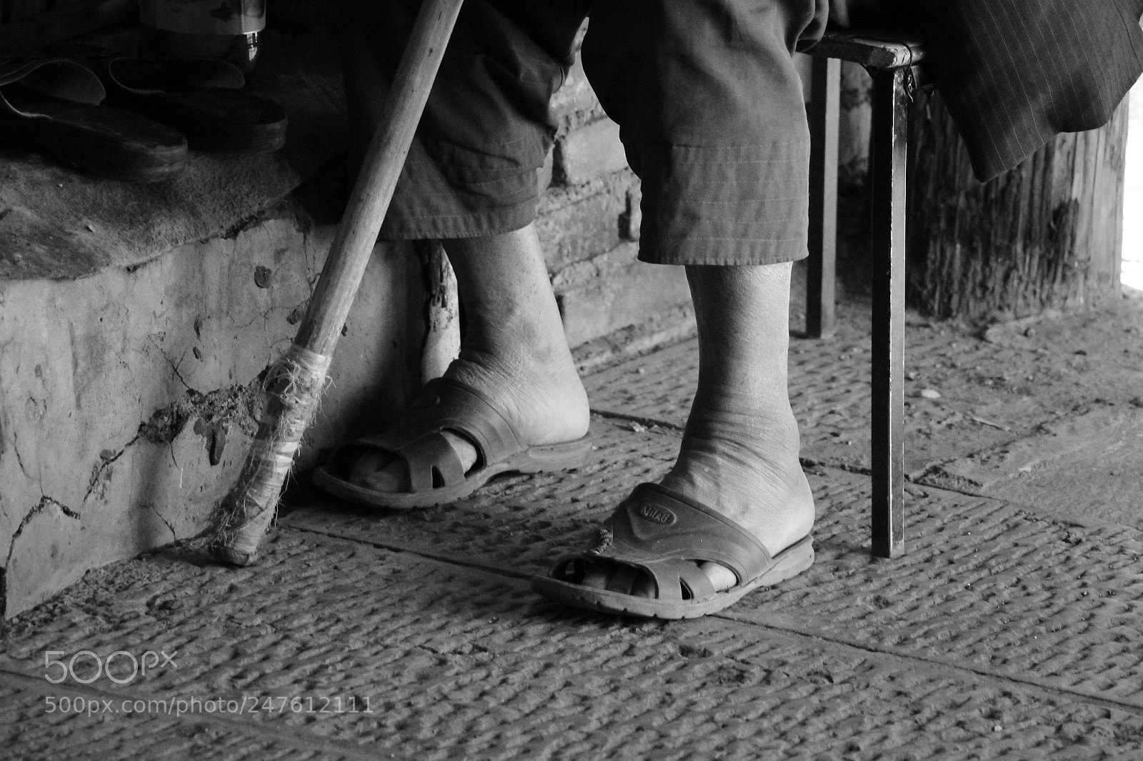Canon EOS 700D (EOS Rebel T5i / EOS Kiss X7i) sample photo. Tired man photography
