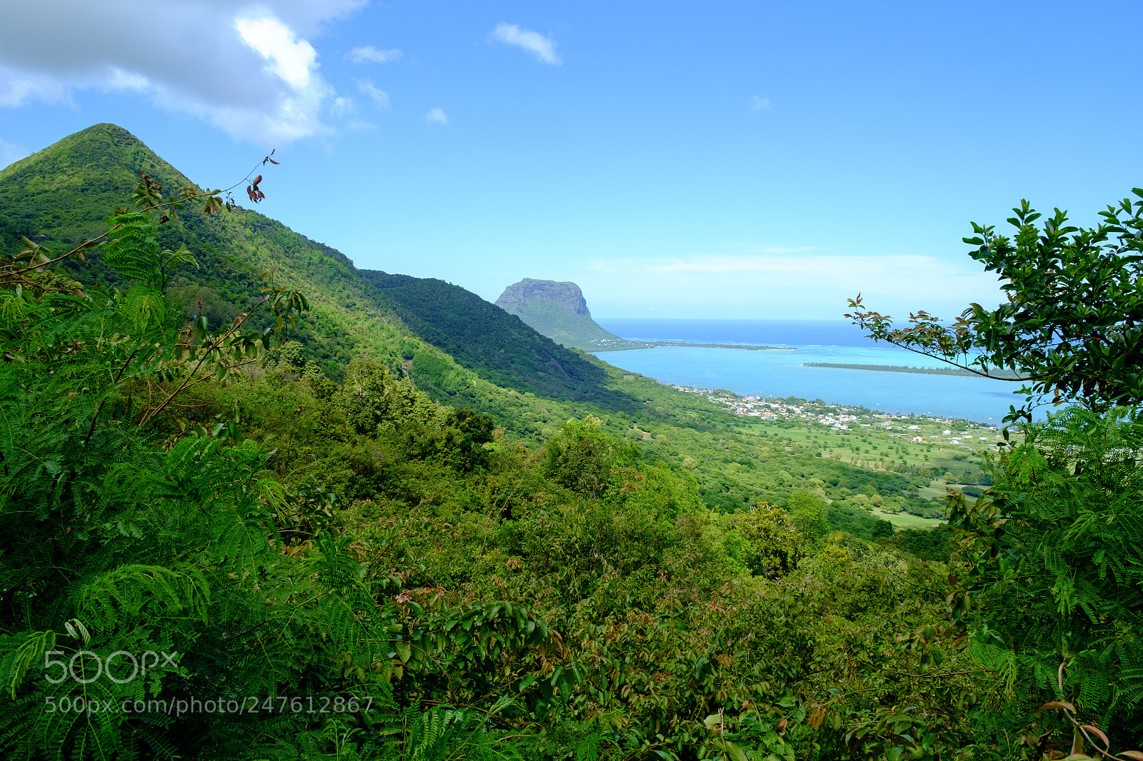 Fujifilm X-E1 sample photo. Le morne photography