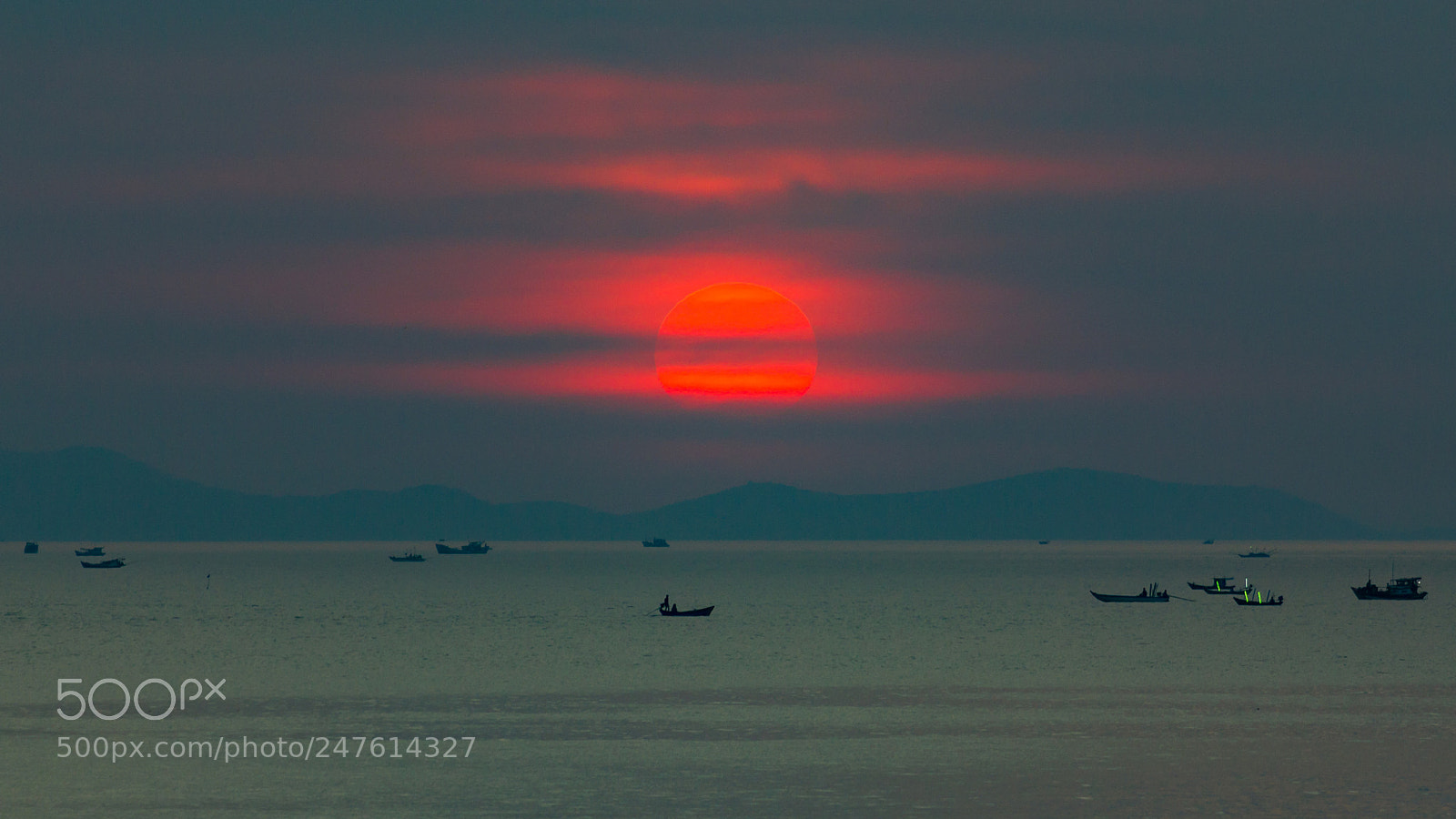 Canon EOS 550D (EOS Rebel T2i / EOS Kiss X4) sample photo. Nam du island, vietnam photography