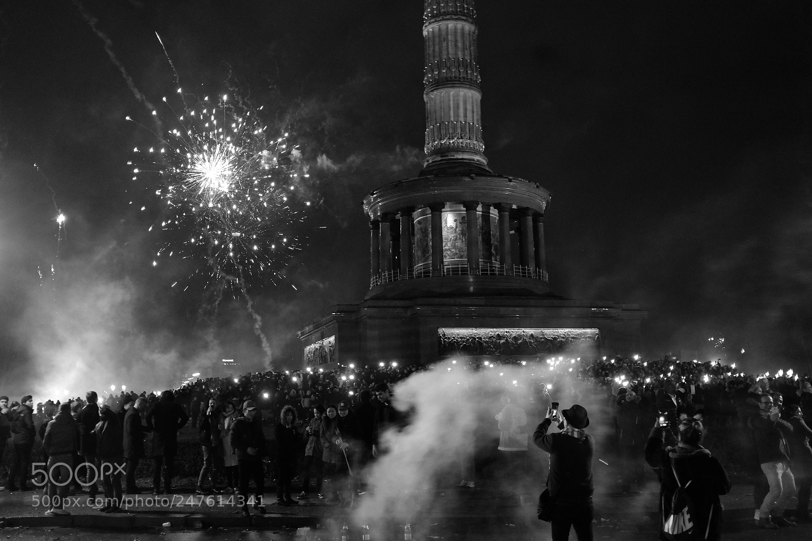 Fujifilm X100S sample photo. Fire photography