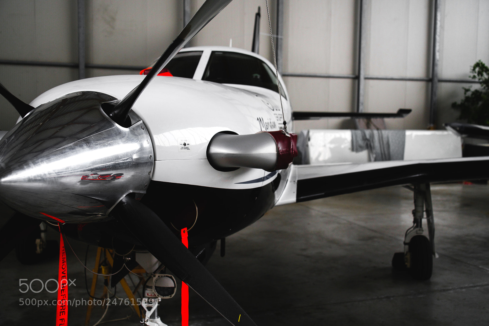 Sony a7R II sample photo. Piper pa-46 in the photography