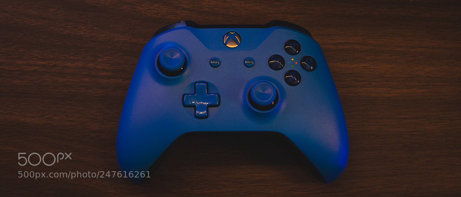 Canon EOS 1200D (EOS Rebel T5 / EOS Kiss X70 / EOS Hi) sample photo. Xbox one controller photography