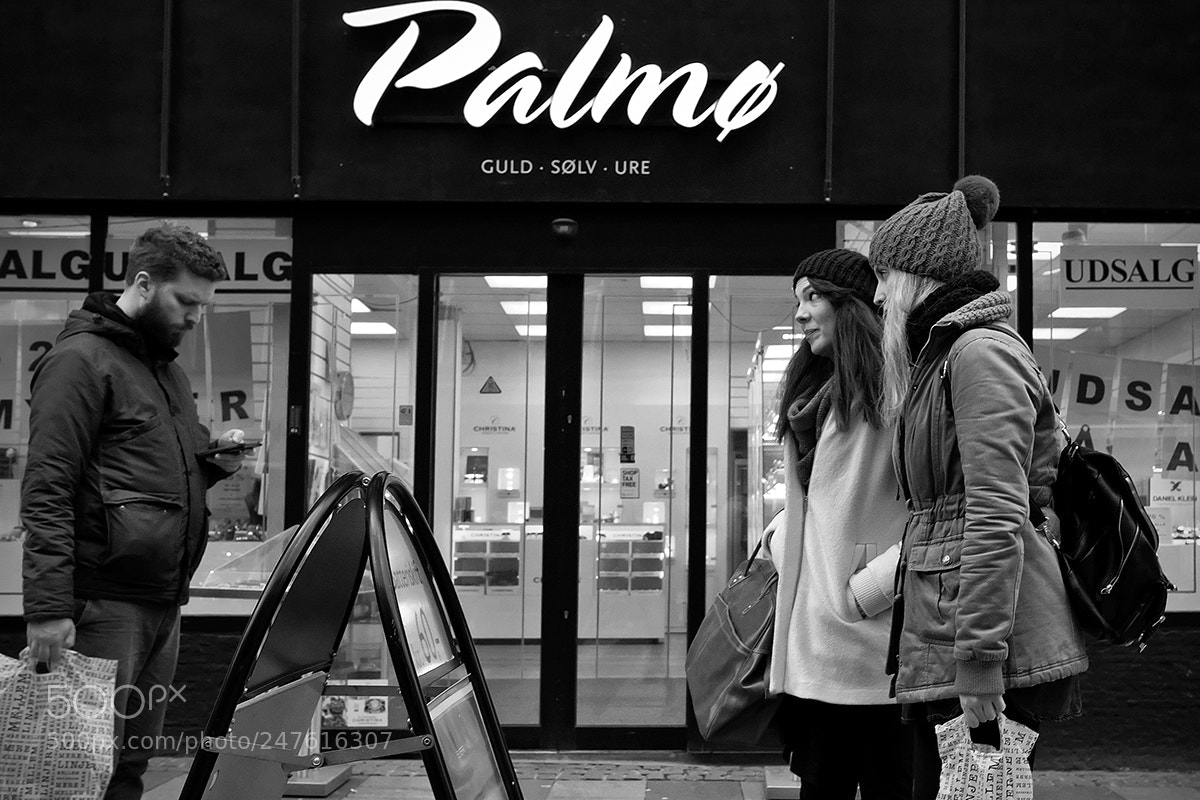 Fujifilm X-Pro2 sample photo. Look at him 2 photography