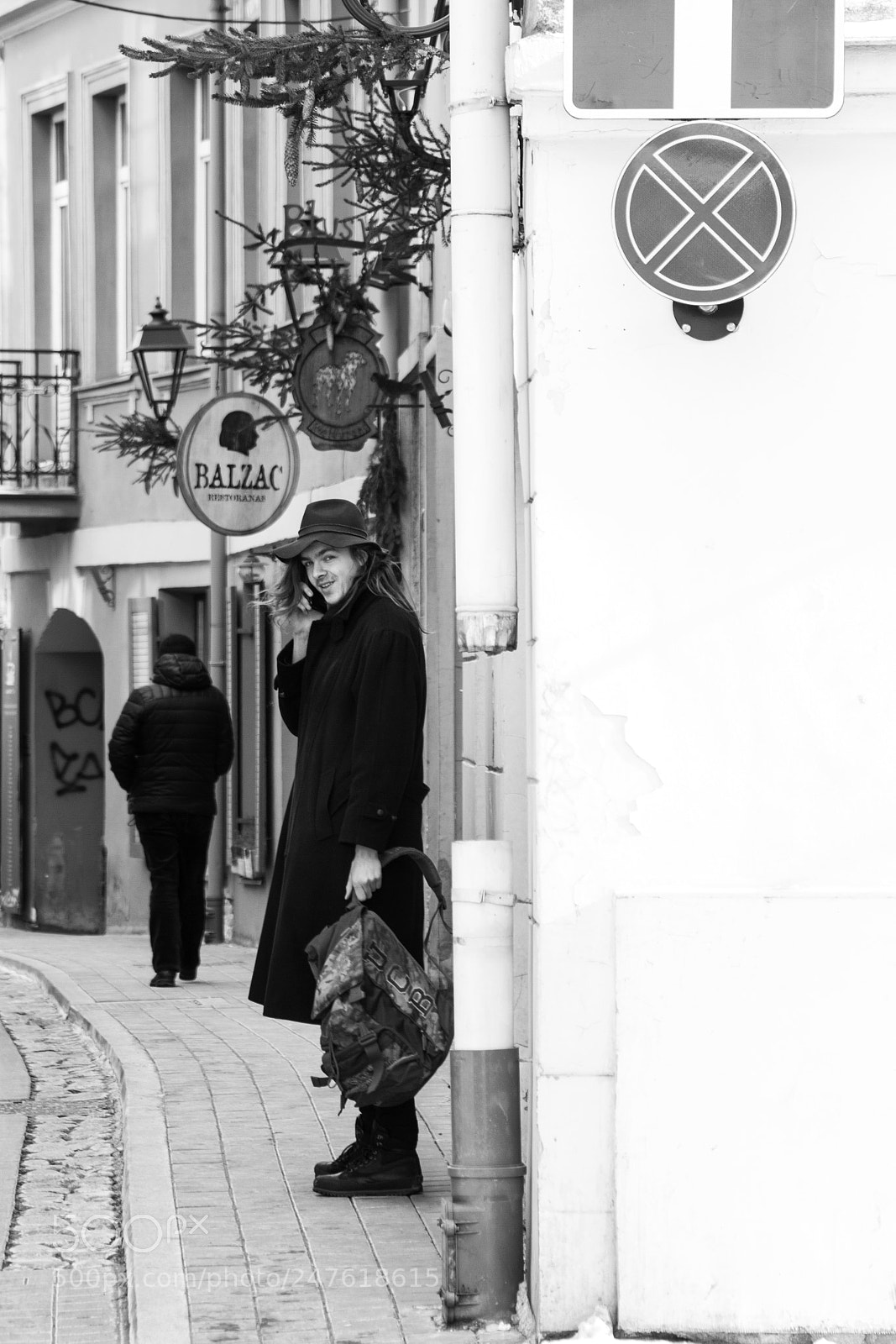 Canon EOS 7D sample photo. Street portrait photography