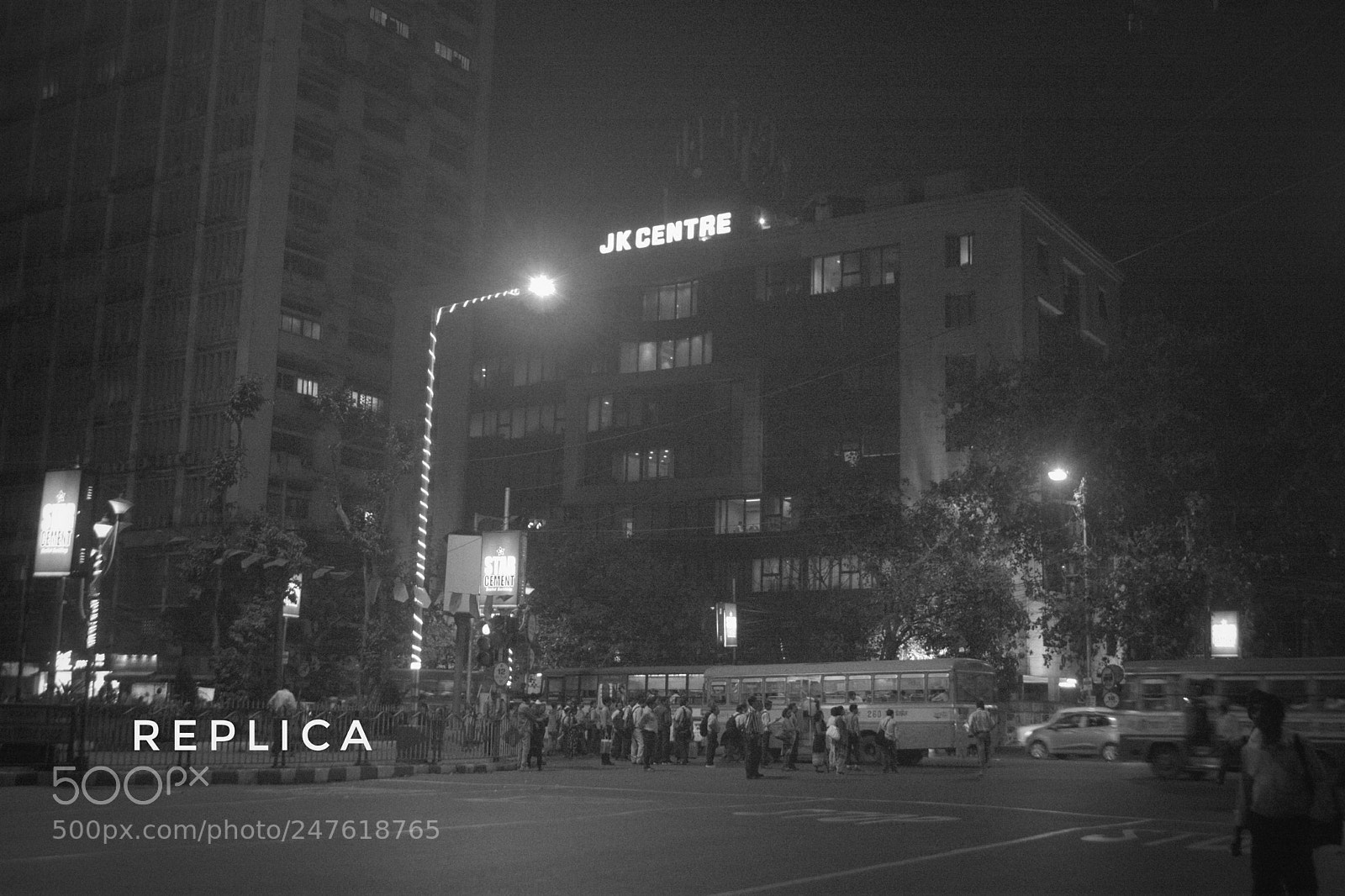 Canon EOS 1000D (EOS Digital Rebel XS / EOS Kiss F) sample photo. Streets photography