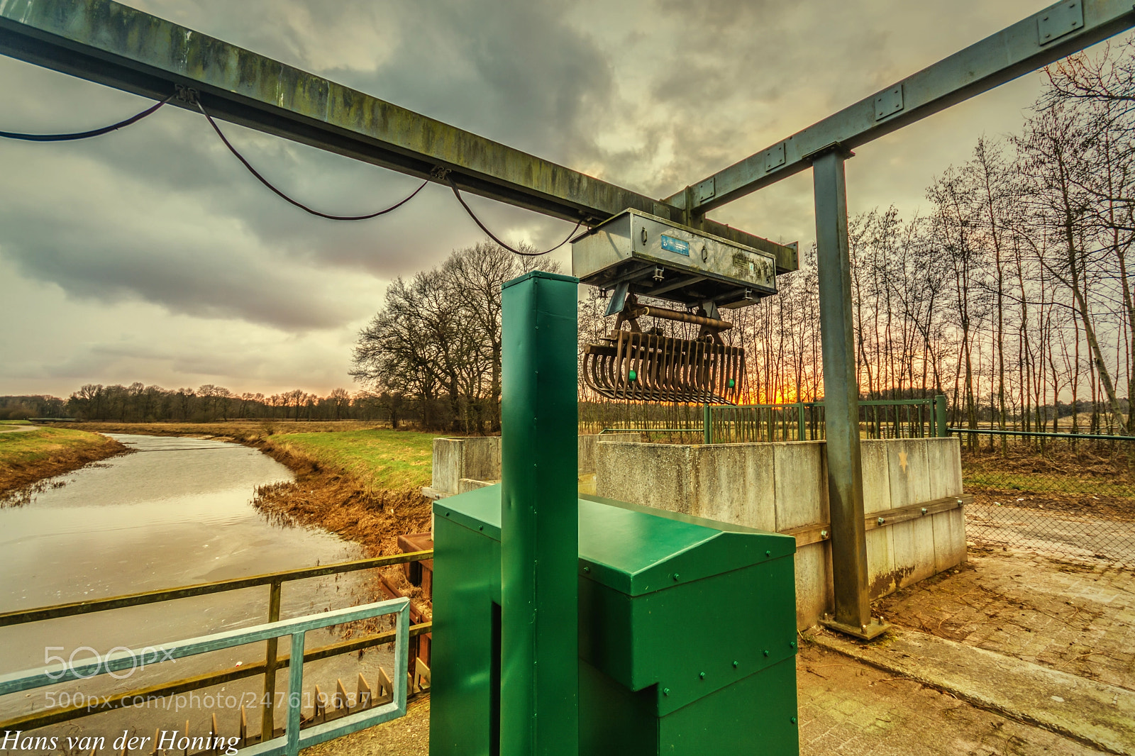 Nikon D7100 sample photo. Assen, the grabber.. photography
