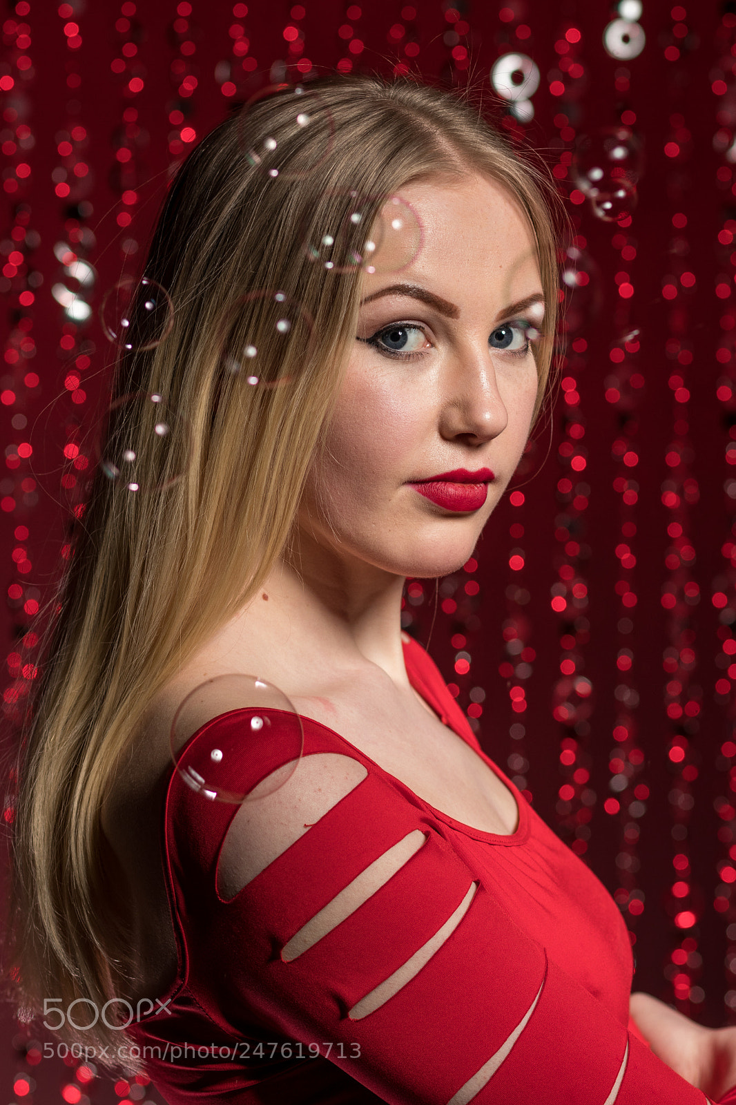 Canon EOS 80D sample photo. Bokeh and bubbles! photography