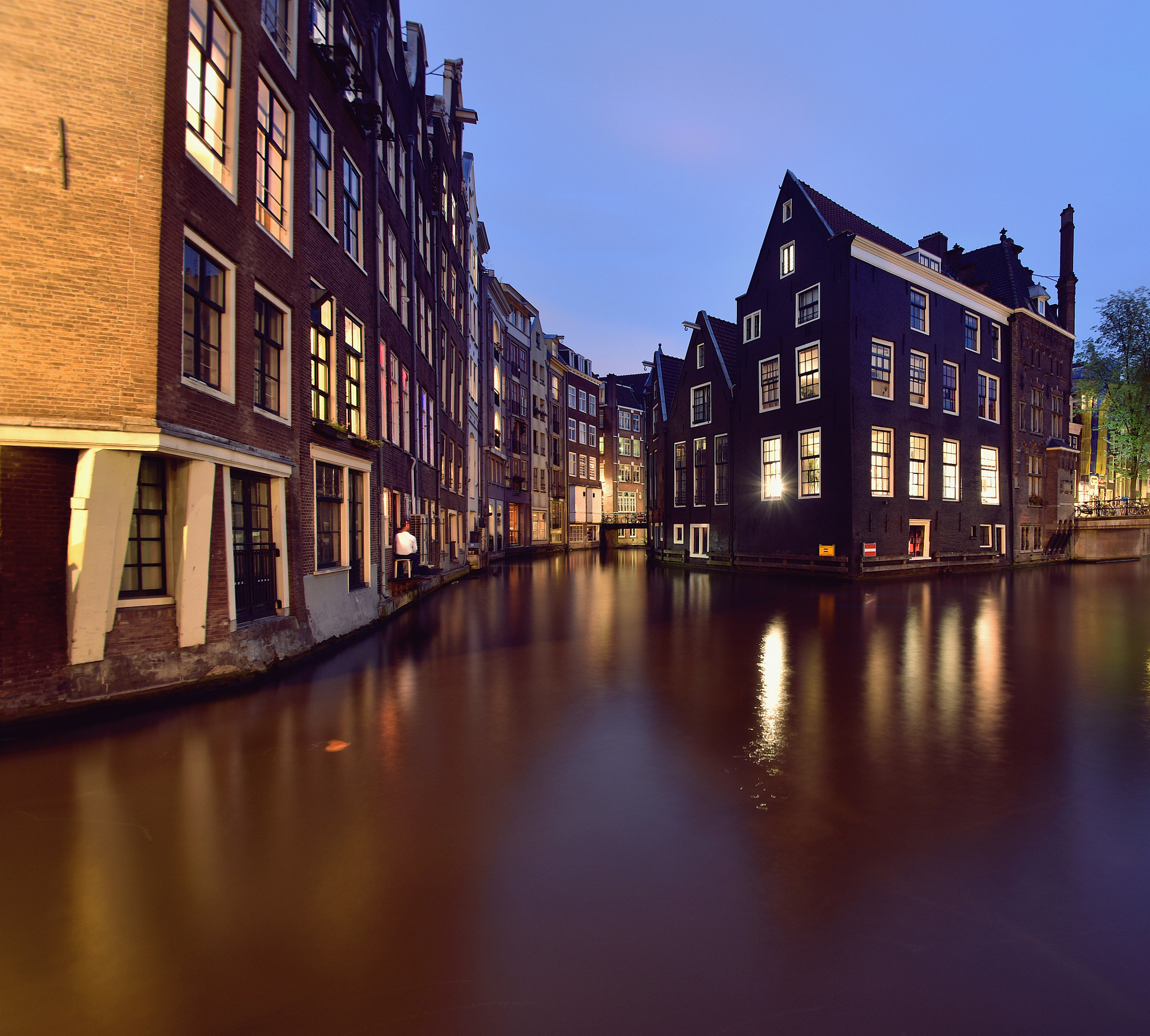 Nikon D5500 sample photo. Oudezijds kolk - amsterdam photography
