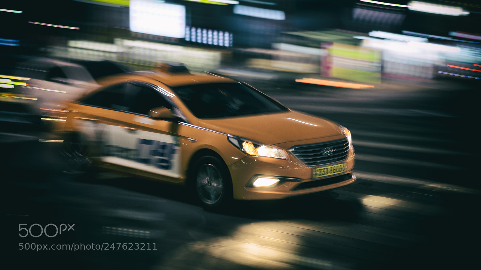 Sony a7R II sample photo. Taxi photography