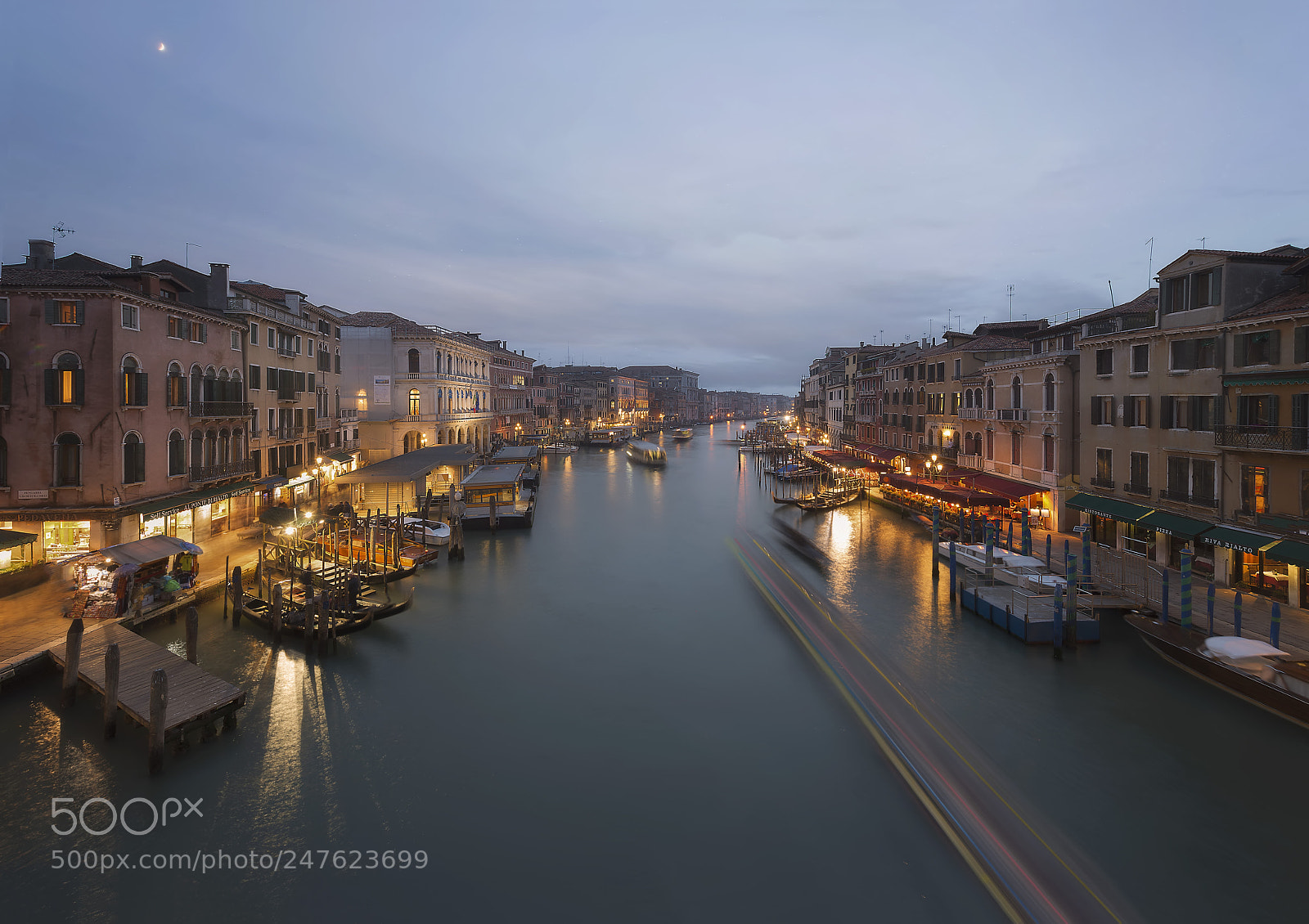 Nikon D800 sample photo. Venice moving photography