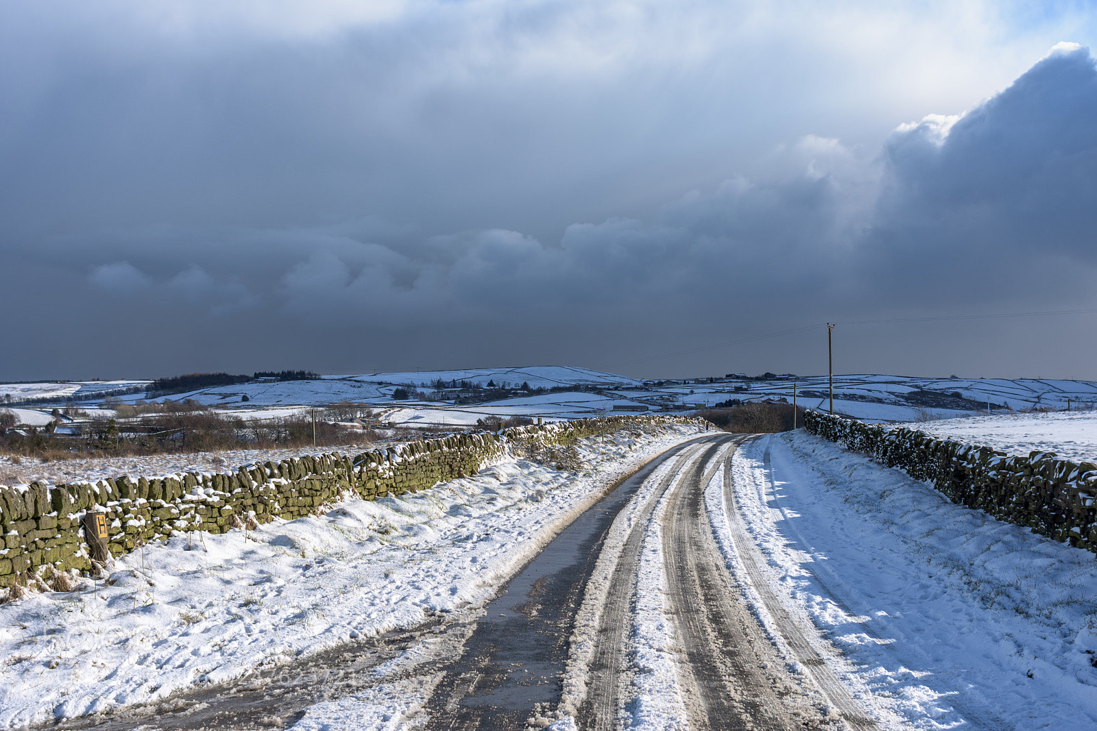 Nikon D7200 sample photo. Holme valley snowscape, near photography