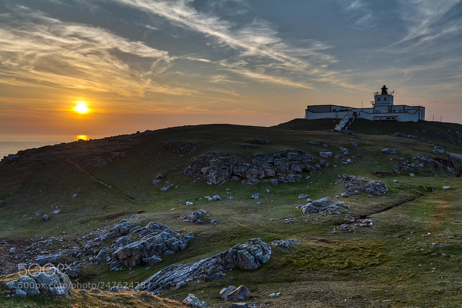 Canon EOS 7D sample photo. Strathy point lighthouse photography