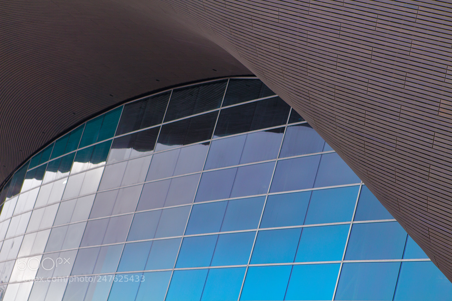 Canon EOS 650D (EOS Rebel T4i / EOS Kiss X6i) sample photo. London aquatics centre photography