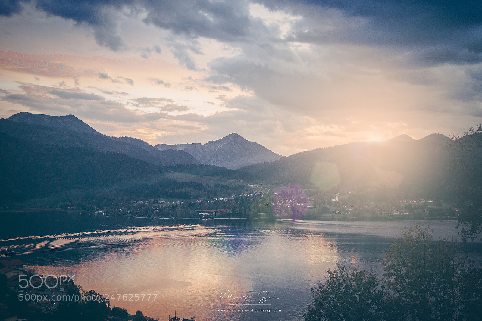 Canon EOS 600D (Rebel EOS T3i / EOS Kiss X5) sample photo. Sunny evening at tegernsee photography