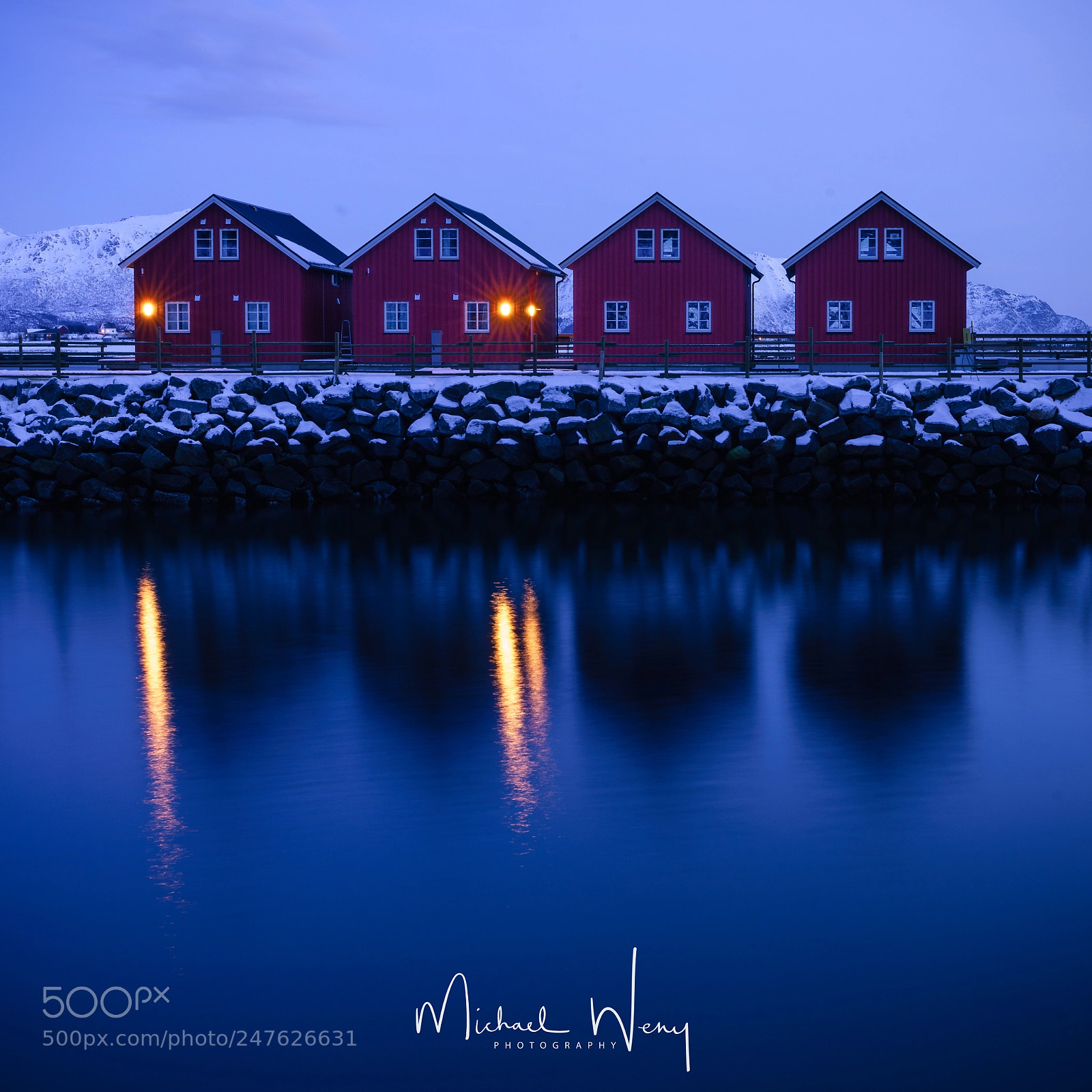 Sony a7R III sample photo. Lofoten islands rorbuer photography