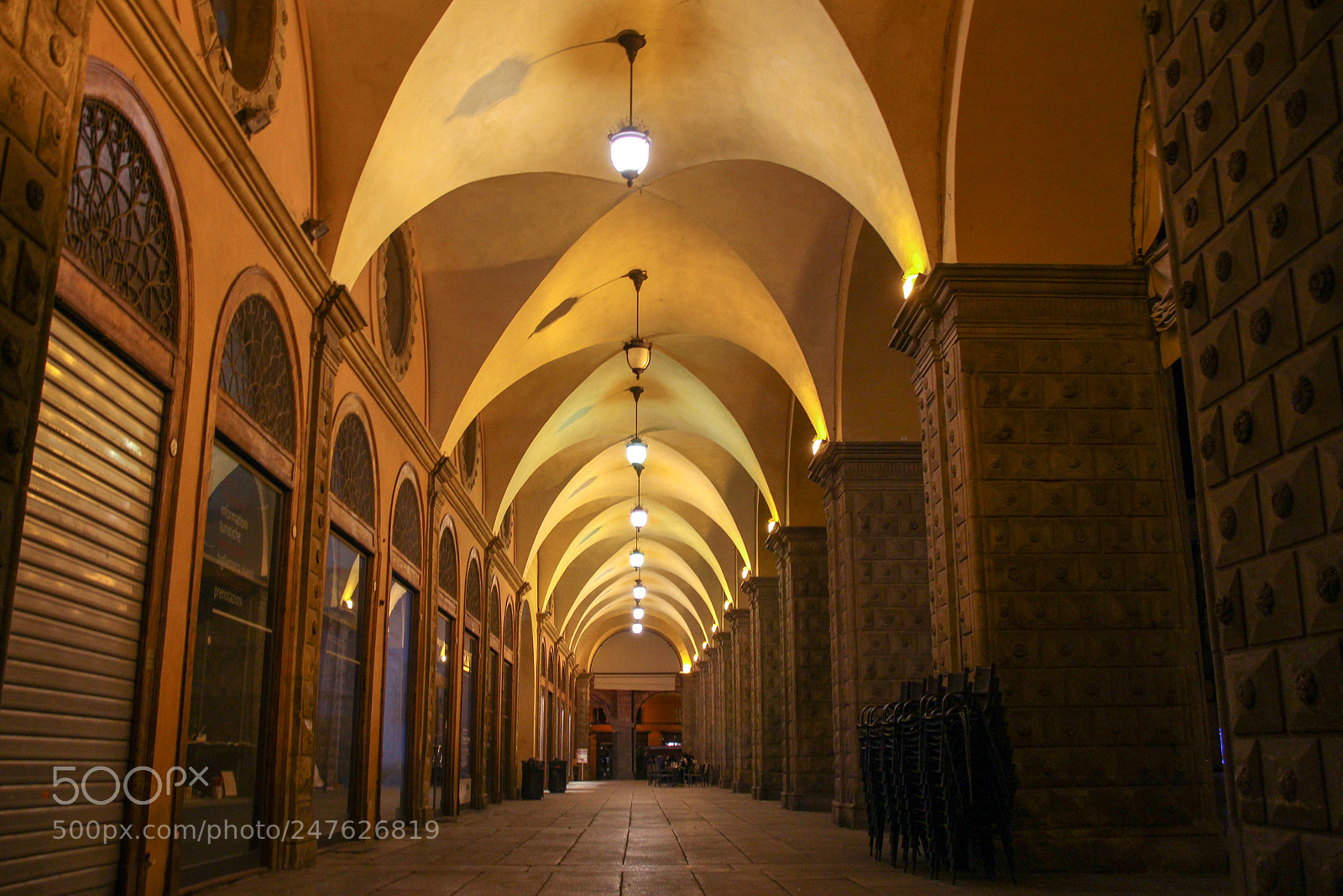 Canon EOS 700D (EOS Rebel T5i / EOS Kiss X7i) sample photo. Bologna, italy photography