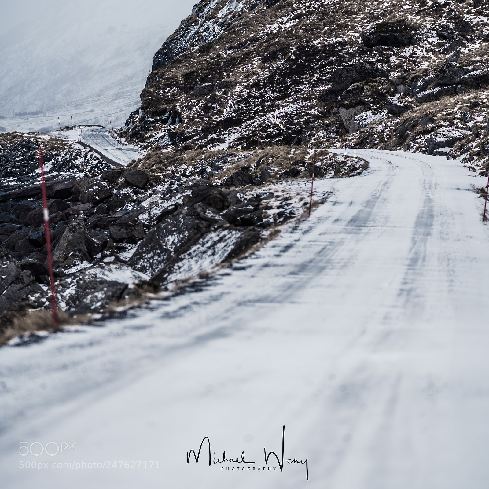 Sony a7R III sample photo. Lofoten islands roads photography