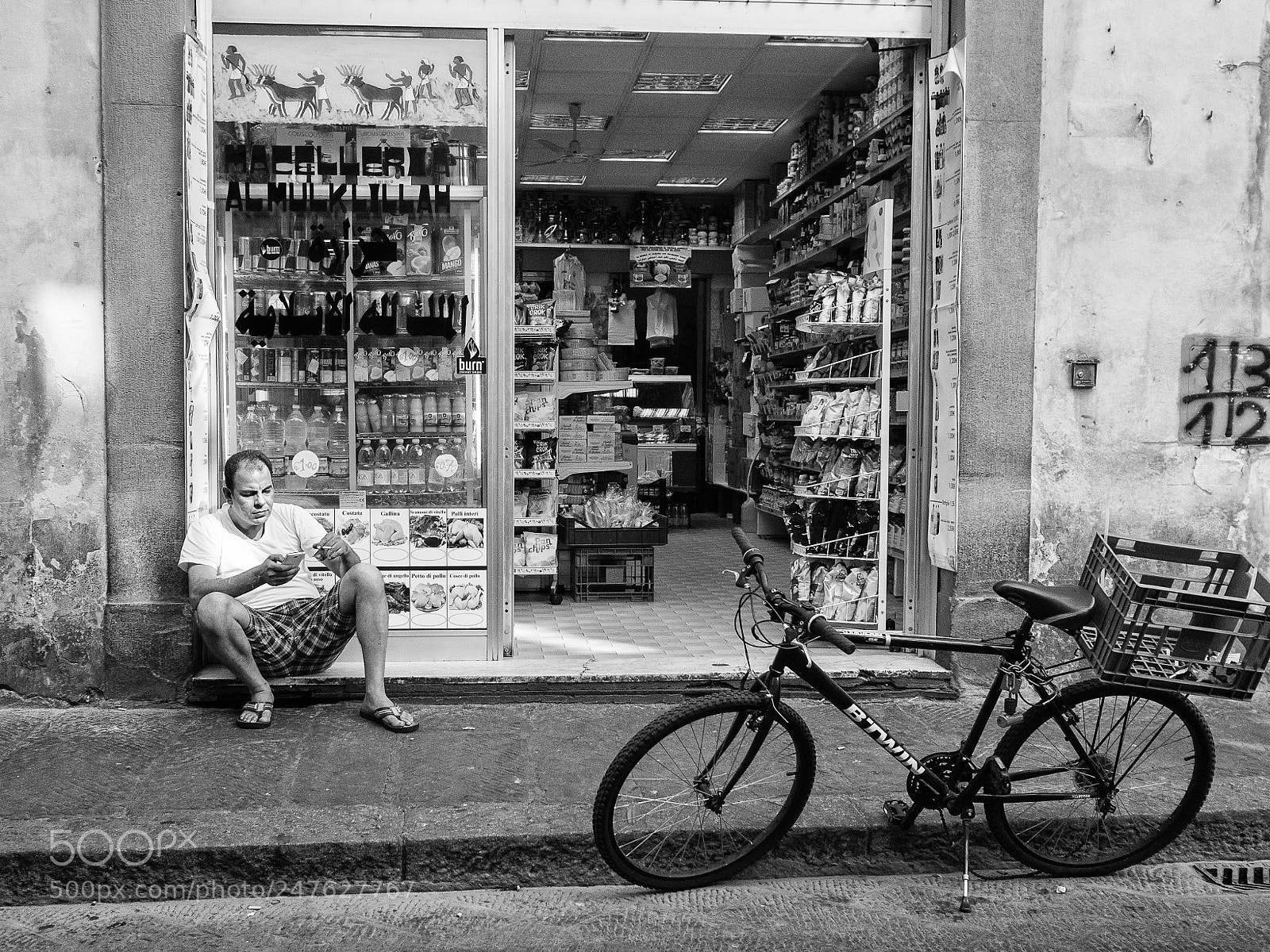 Olympus OM-D E-M5 sample photo. Having a break photography