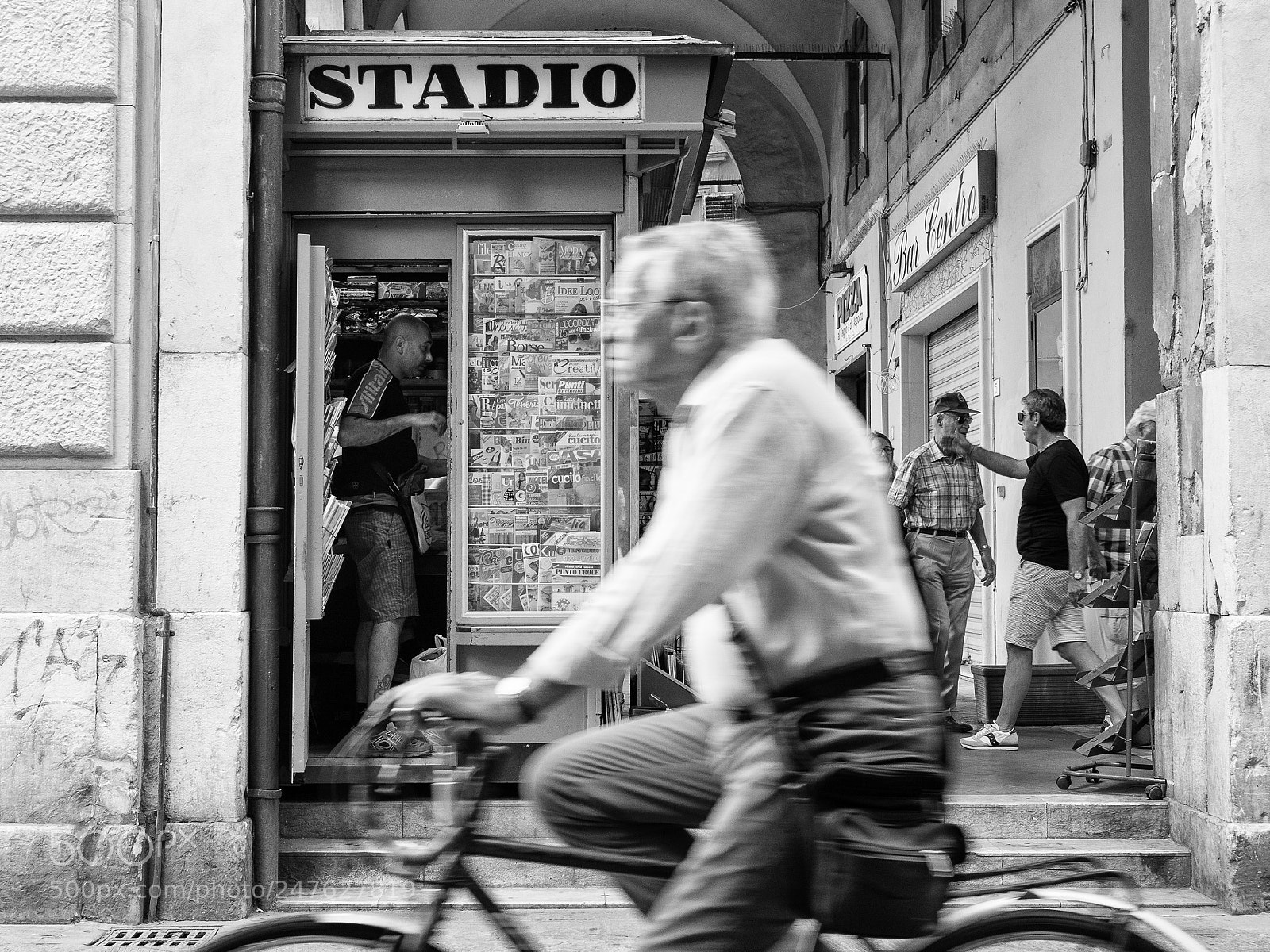 Olympus OM-D E-M5 sample photo. Stadio photography