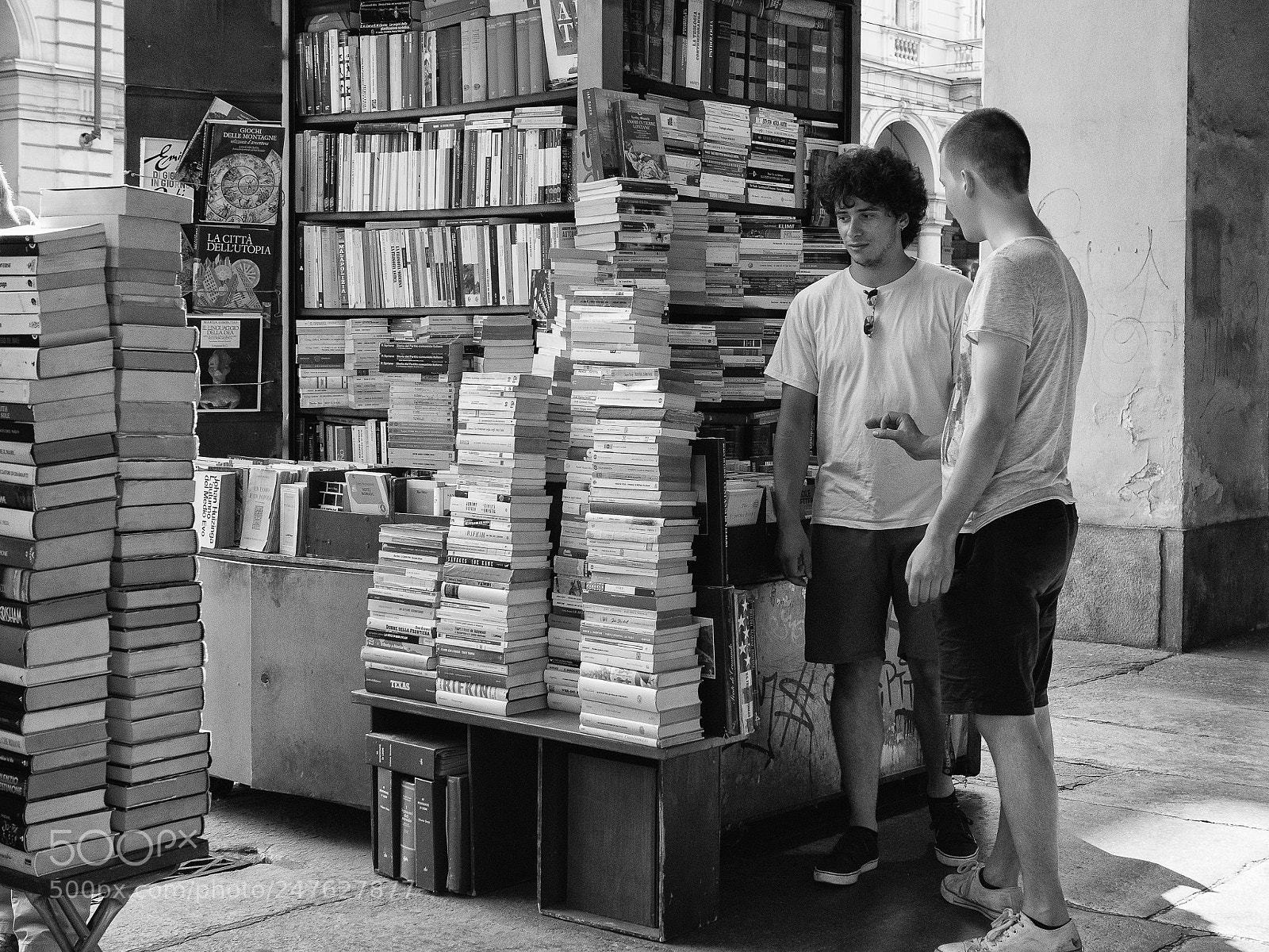 Olympus OM-D E-M5 sample photo. Books everywhere photography