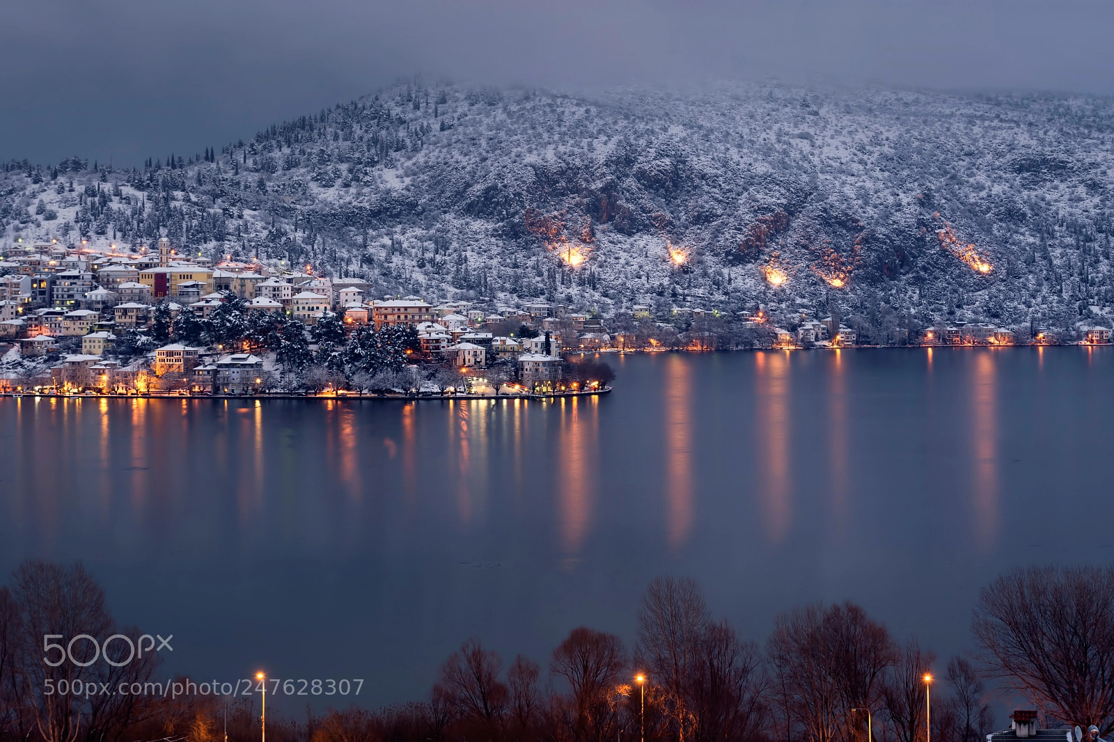 Nikon D7200 sample photo. Town of winter photography