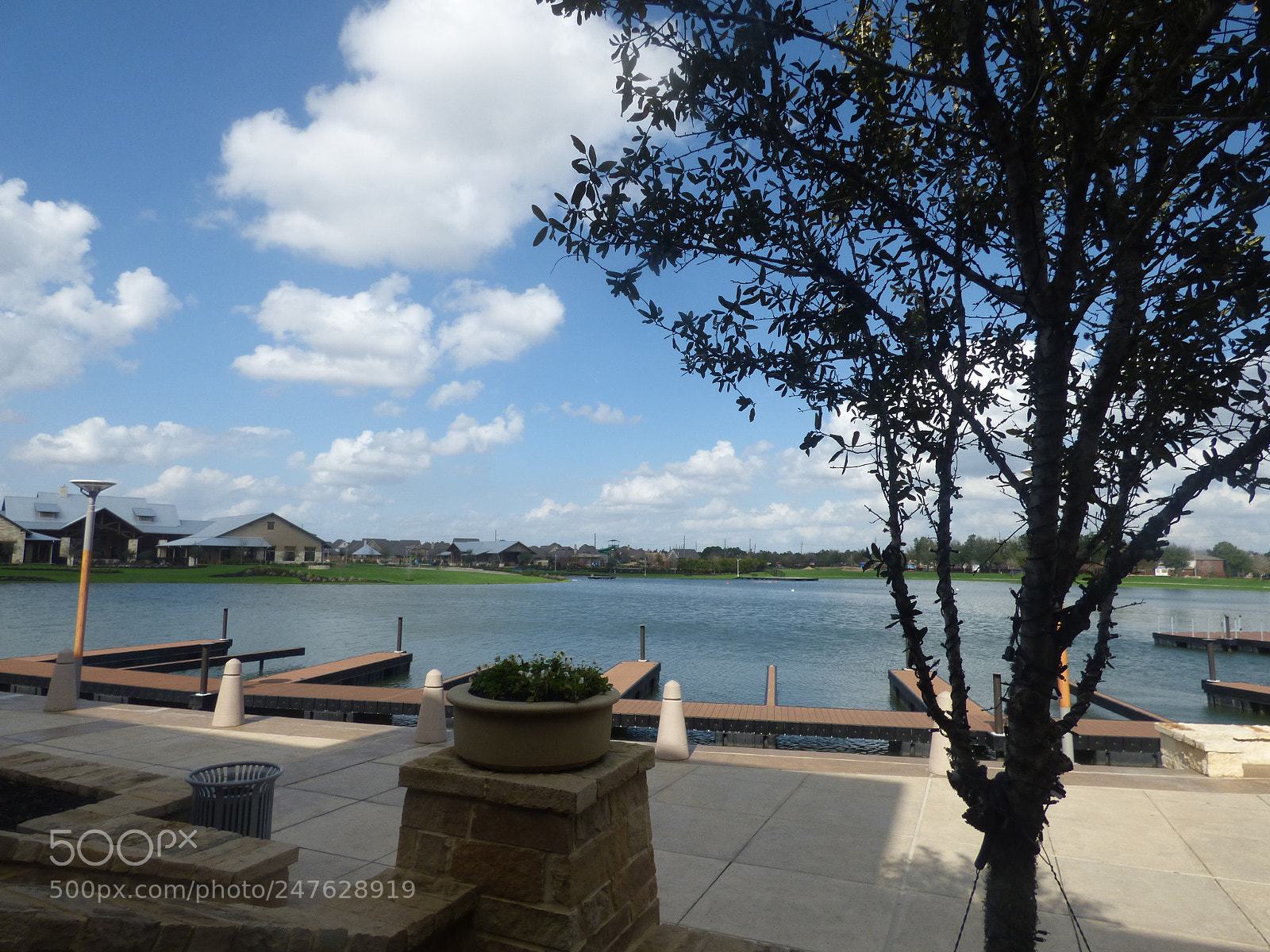 Panasonic Lumix DMC-FZ70 sample photo. Town lake photography