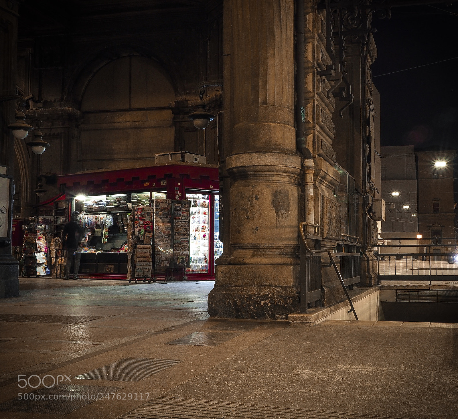 Olympus OM-D E-M10 sample photo. Newspaper kiosk in bologna photography