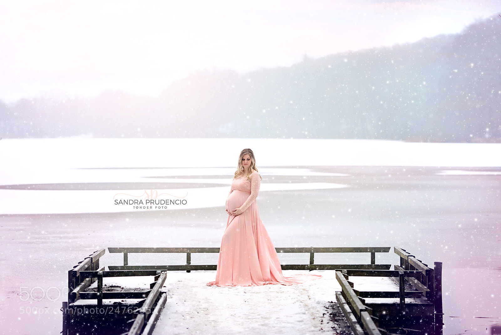 Nikon D800 sample photo. Maternity photography