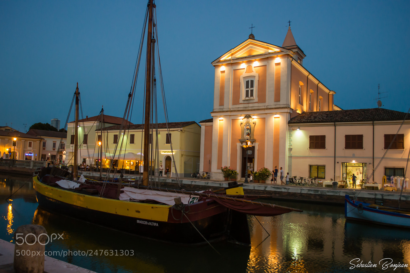 Nikon D3200 sample photo. Bateau photography