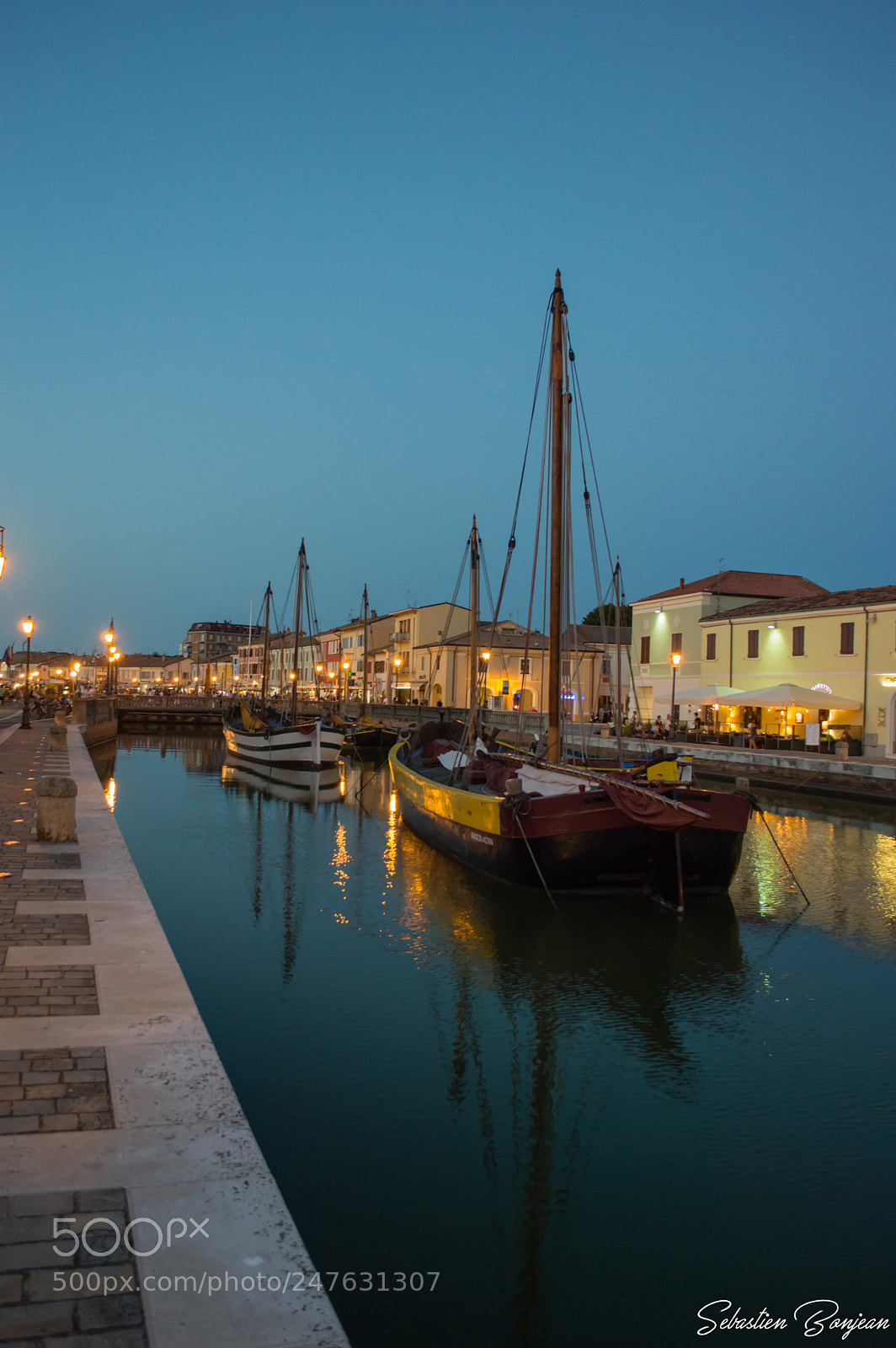 Nikon D3200 sample photo. Bateau photography