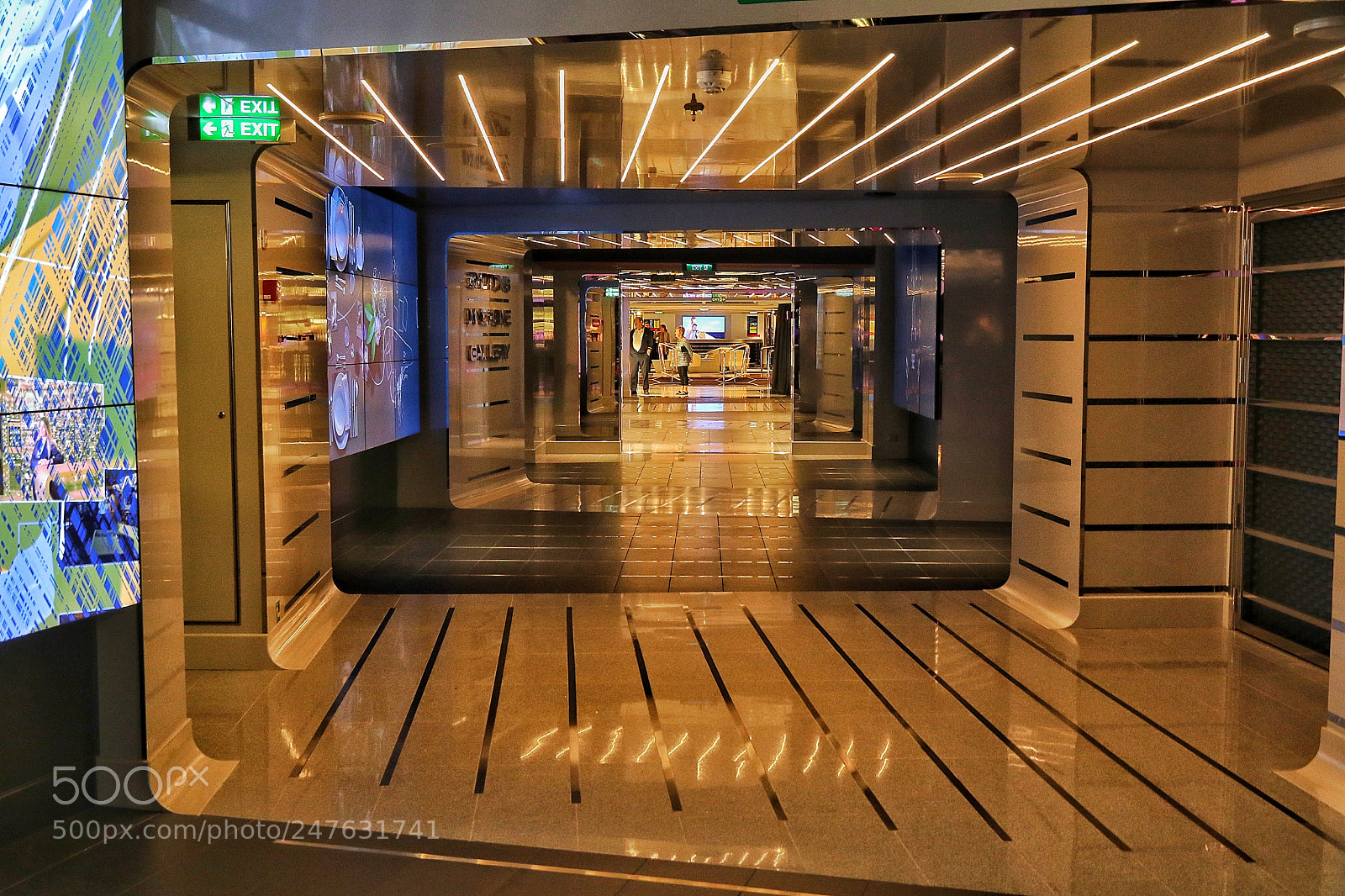 Canon EOS 7D Mark II sample photo. Through path photography