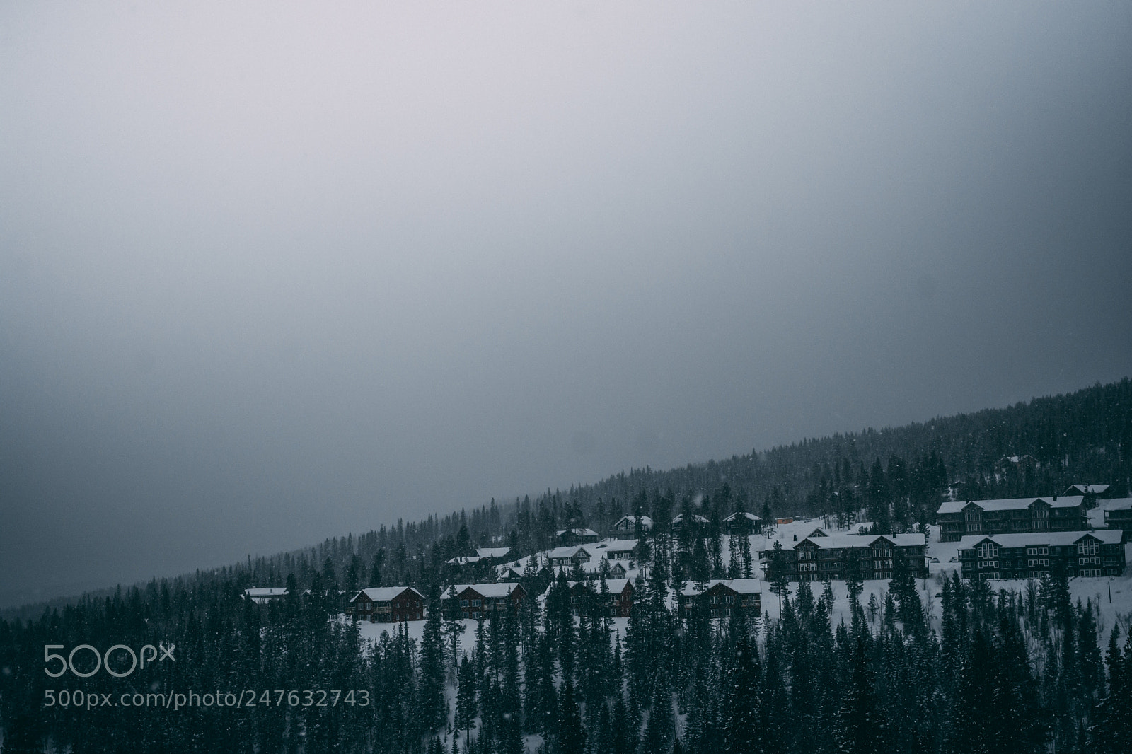 Nikon D7100 sample photo. Skiing after dark photography