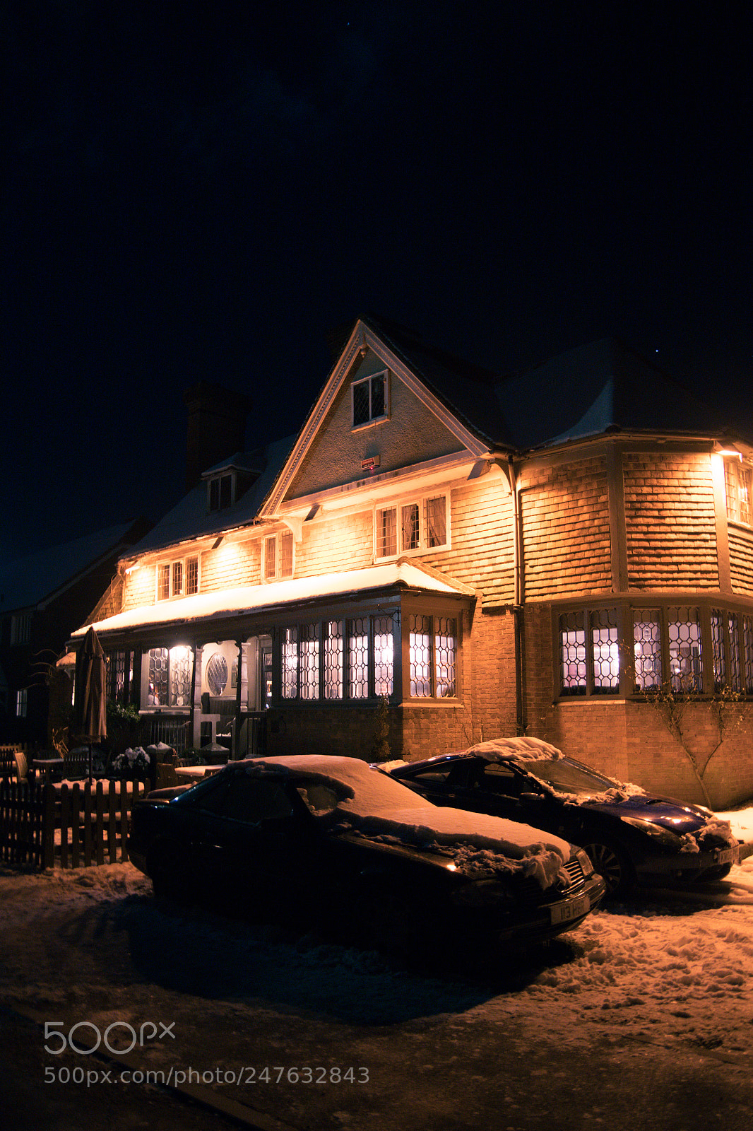 Pentax K-S2 sample photo. Pub photography