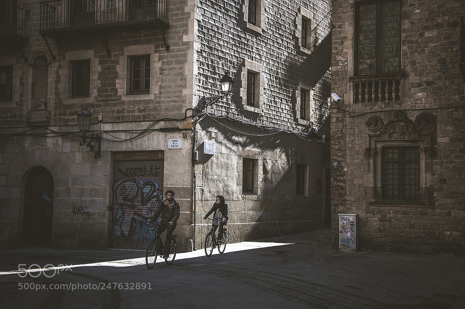 Nikon D90 sample photo. Gothic quarter photography