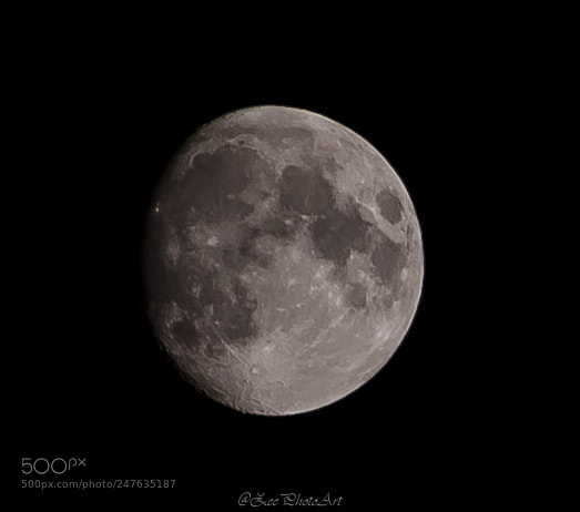 Nikon D5100 sample photo. Moon shot photography